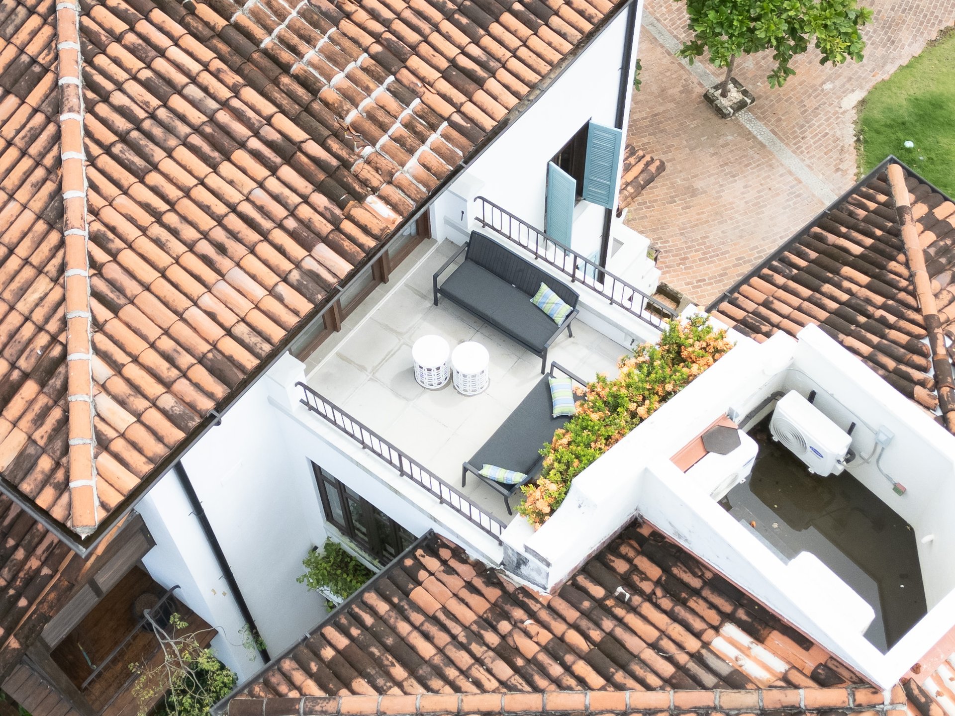 9 Calle La Ronda | A Contemporary Oceanview Modern Luxury near the Beach!