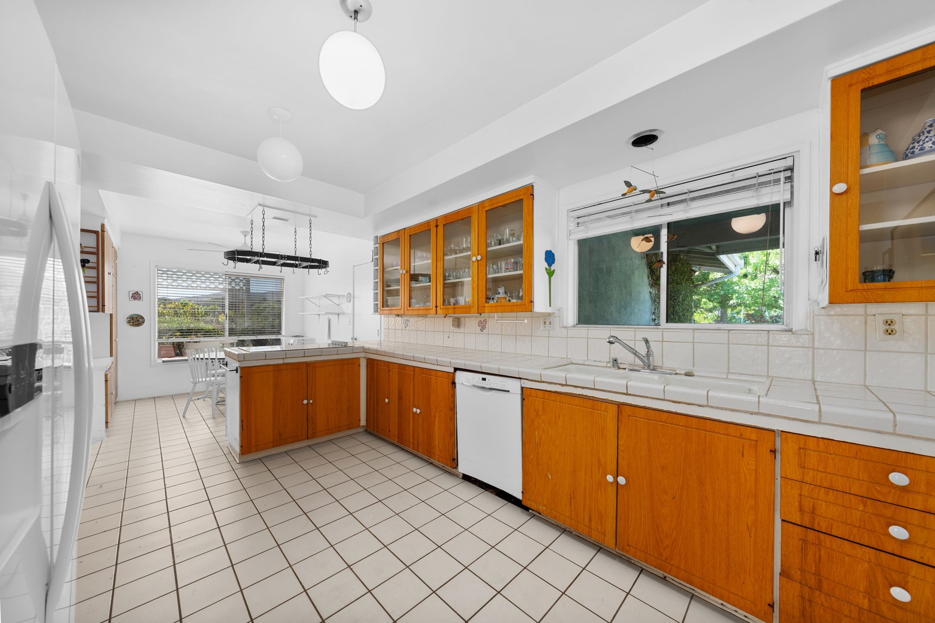 370 Surfview Dr, Pacific Palisades