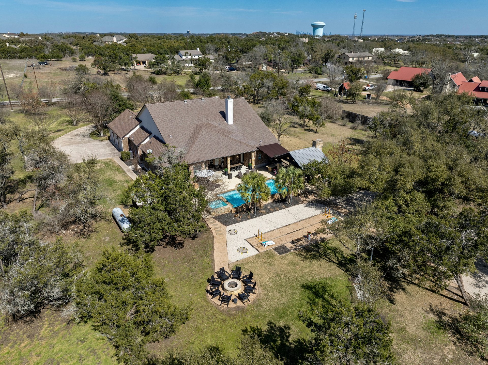 8601 Zyle Road 