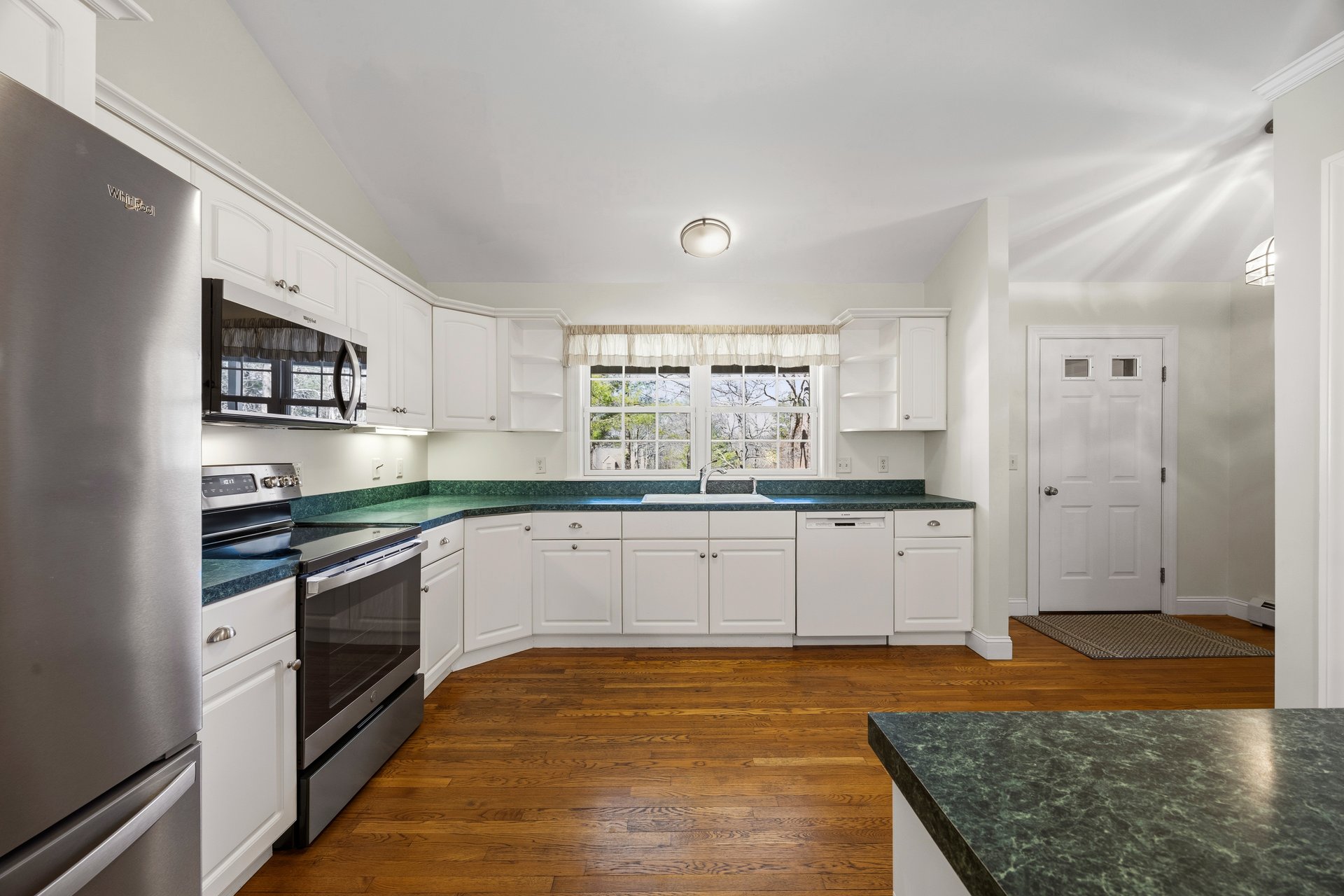 33 Ambrose Circle