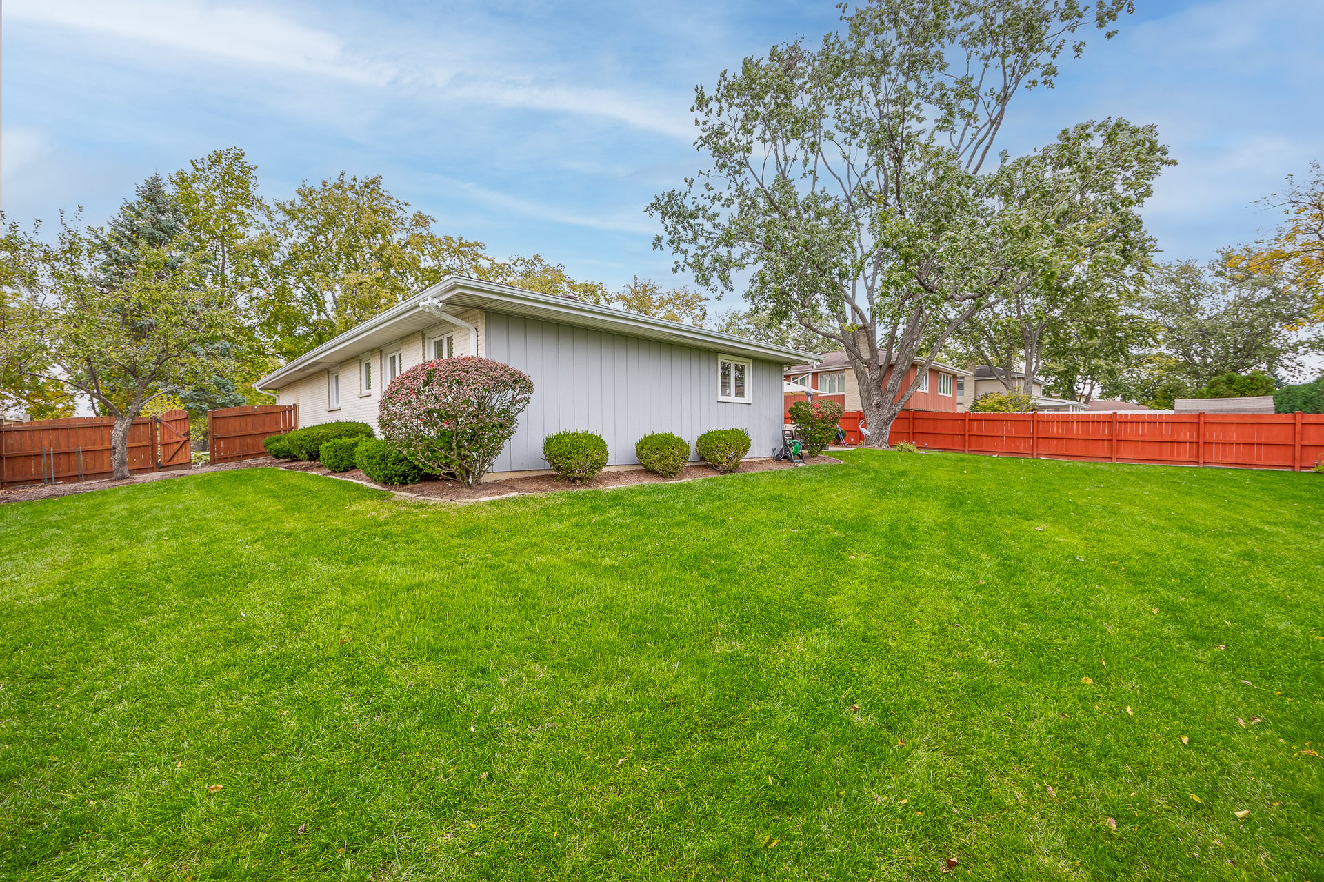 317 39th St, Downers Grove