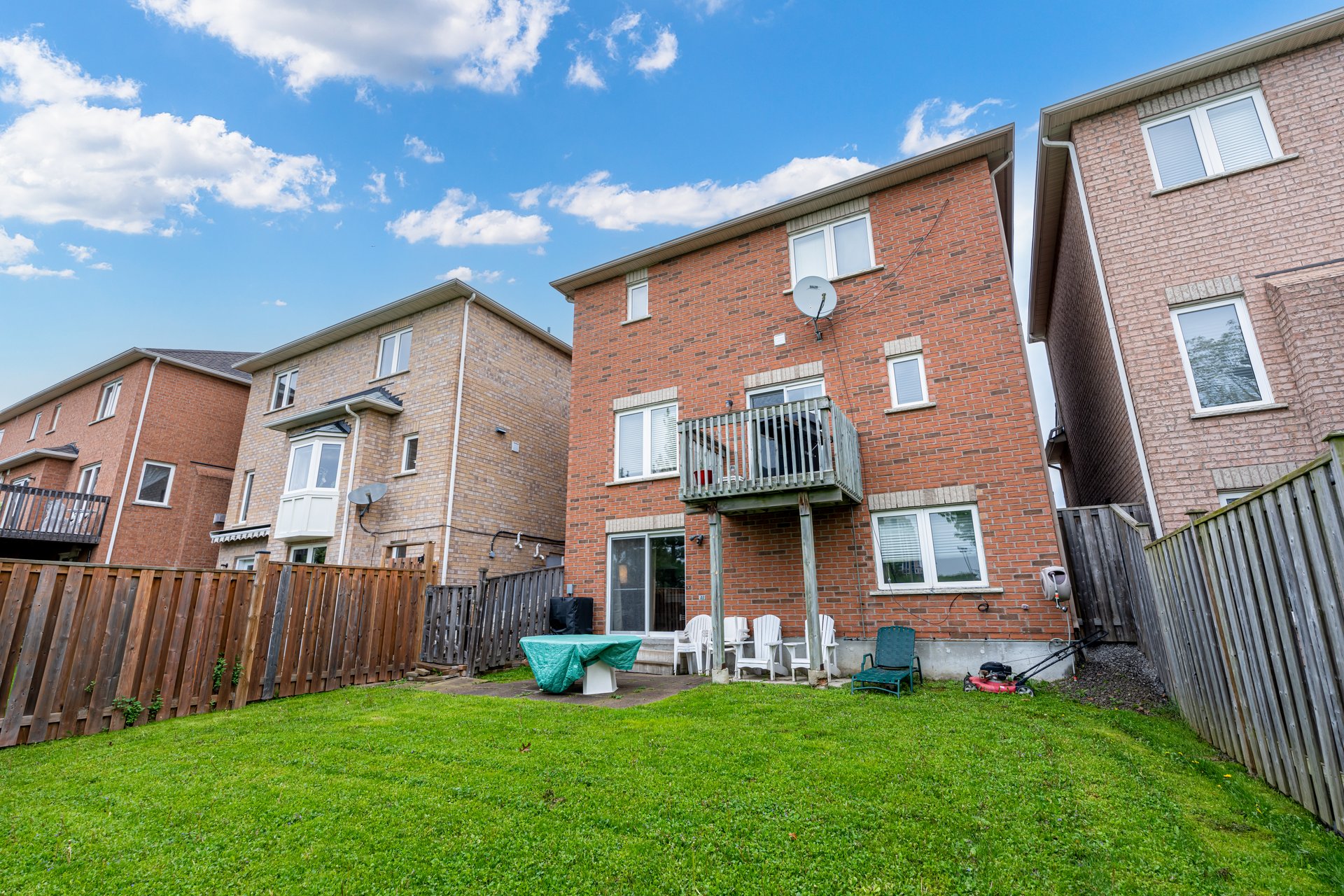 Bsmt - 97 Maple Ridge Cres
