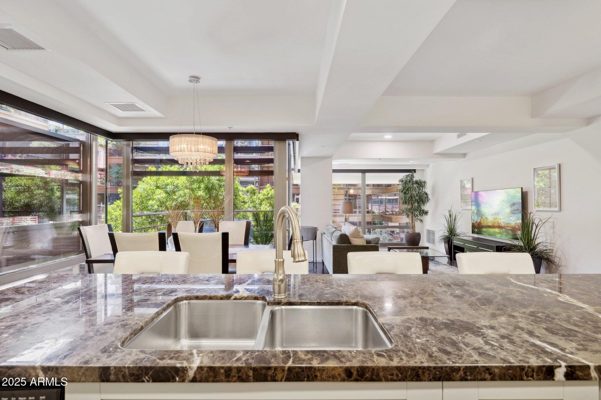 7151 E Rancho Vista Dr, #3001