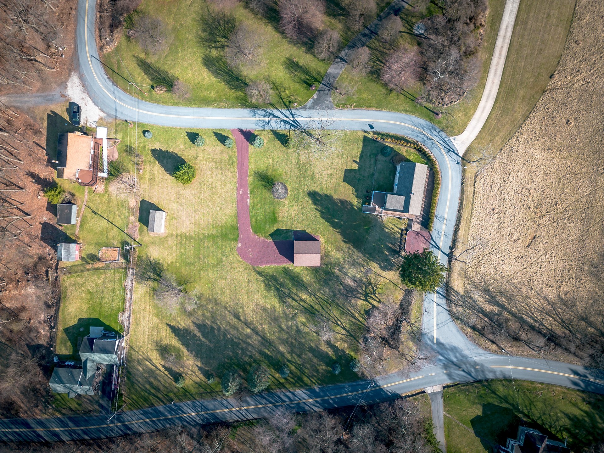 3738 Wilhelm Road