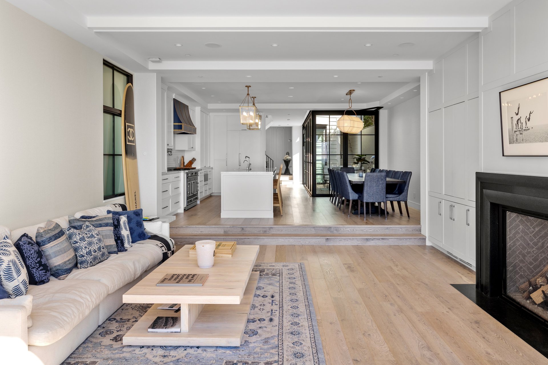 2428 The Strand