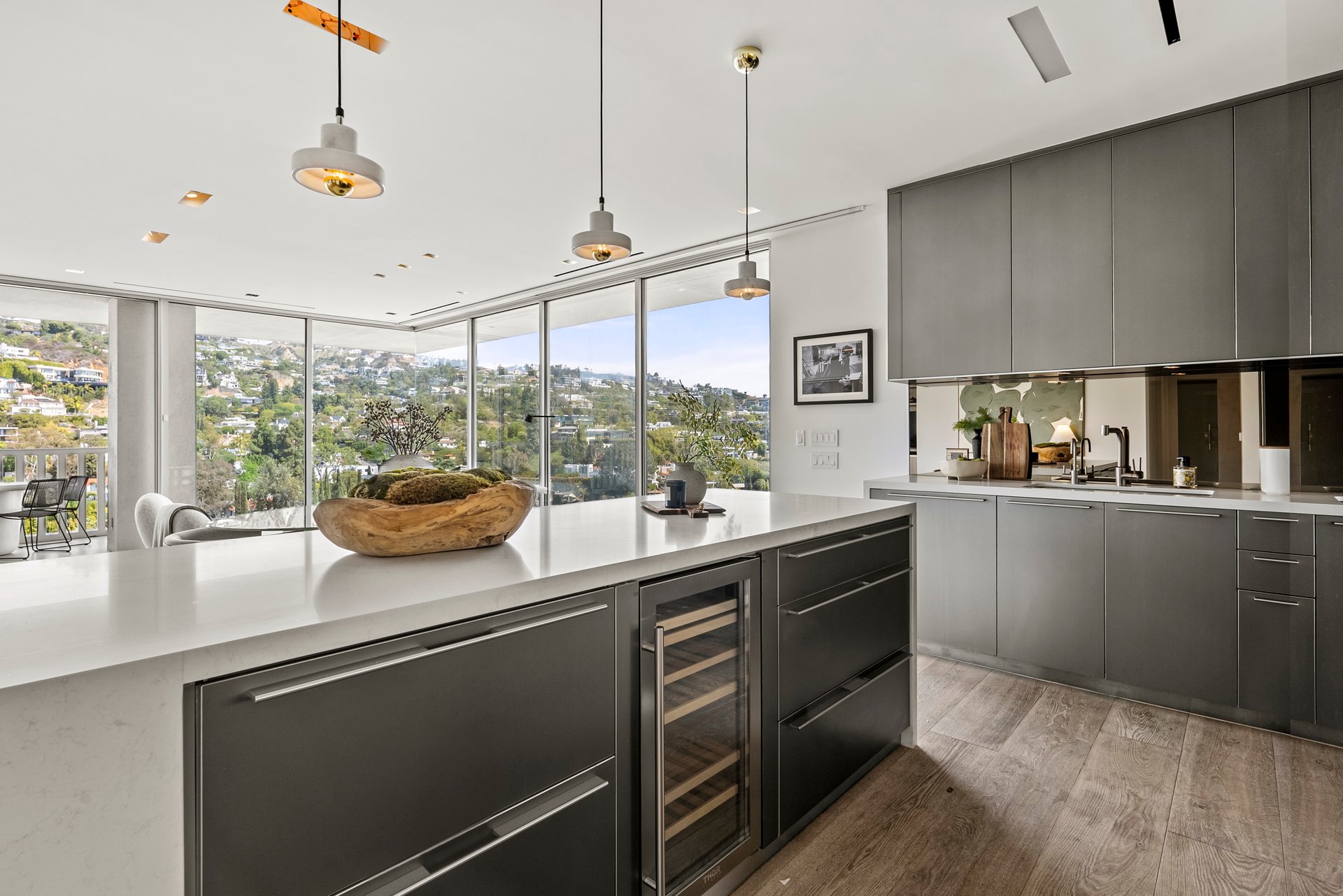 9255 Doheny Rd #1805, Sunset Strip