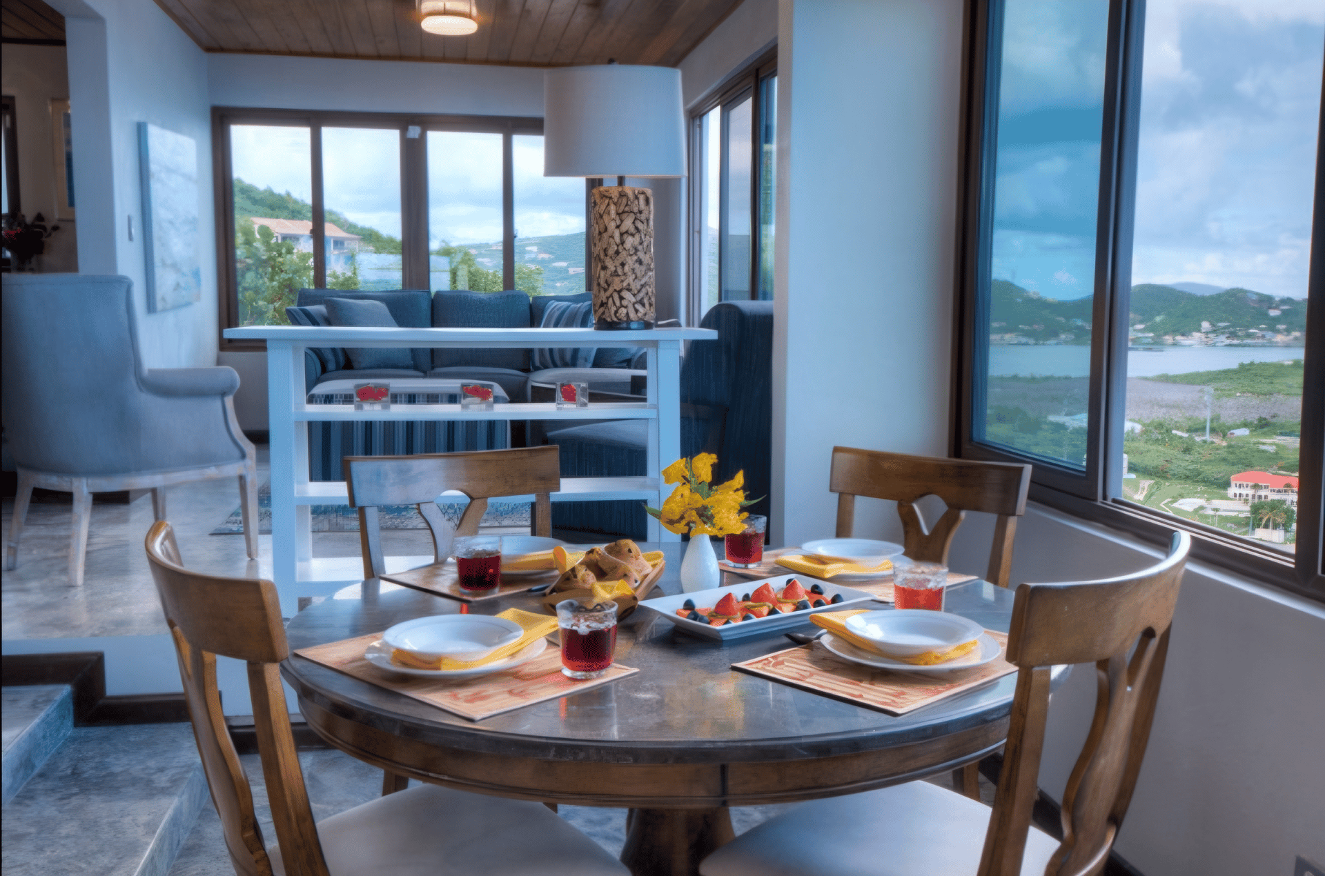 1026 Villa Alicia