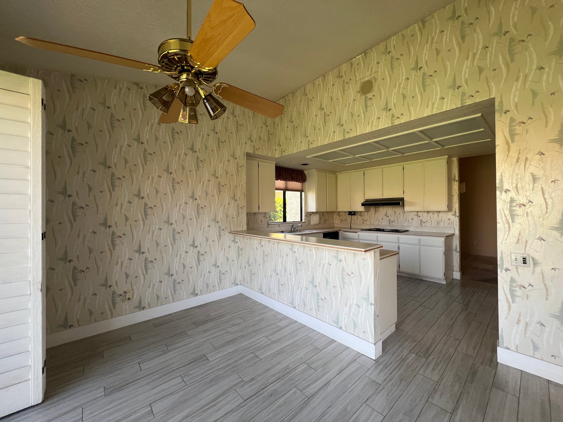 78136 Calle Norte