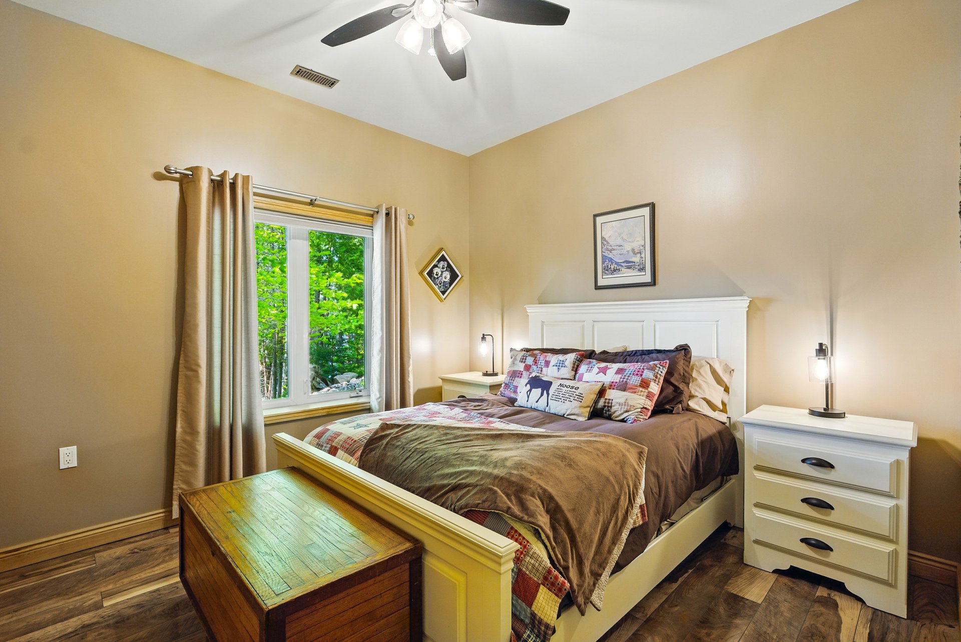 276 Jeffrey Road N, Ryerson