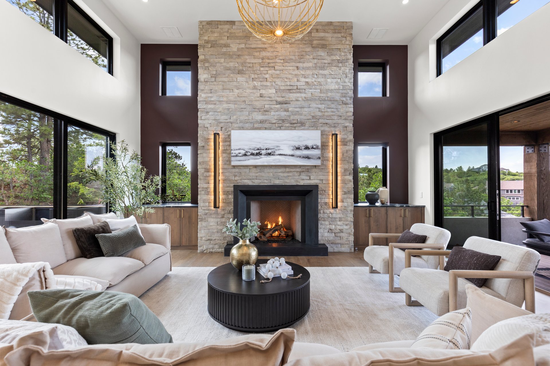 2783 Hawk Point 