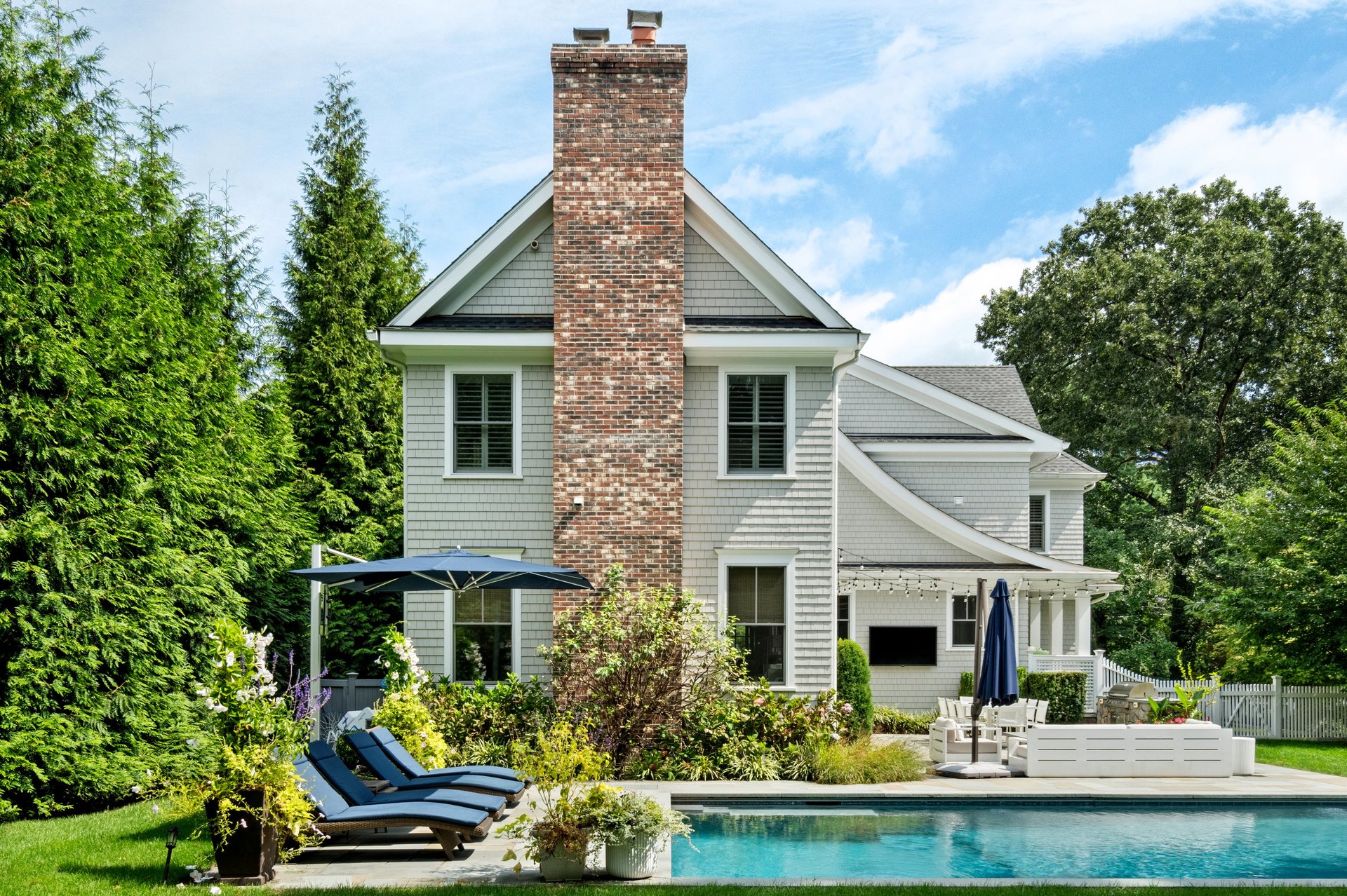 2 Brook Lane, Westport