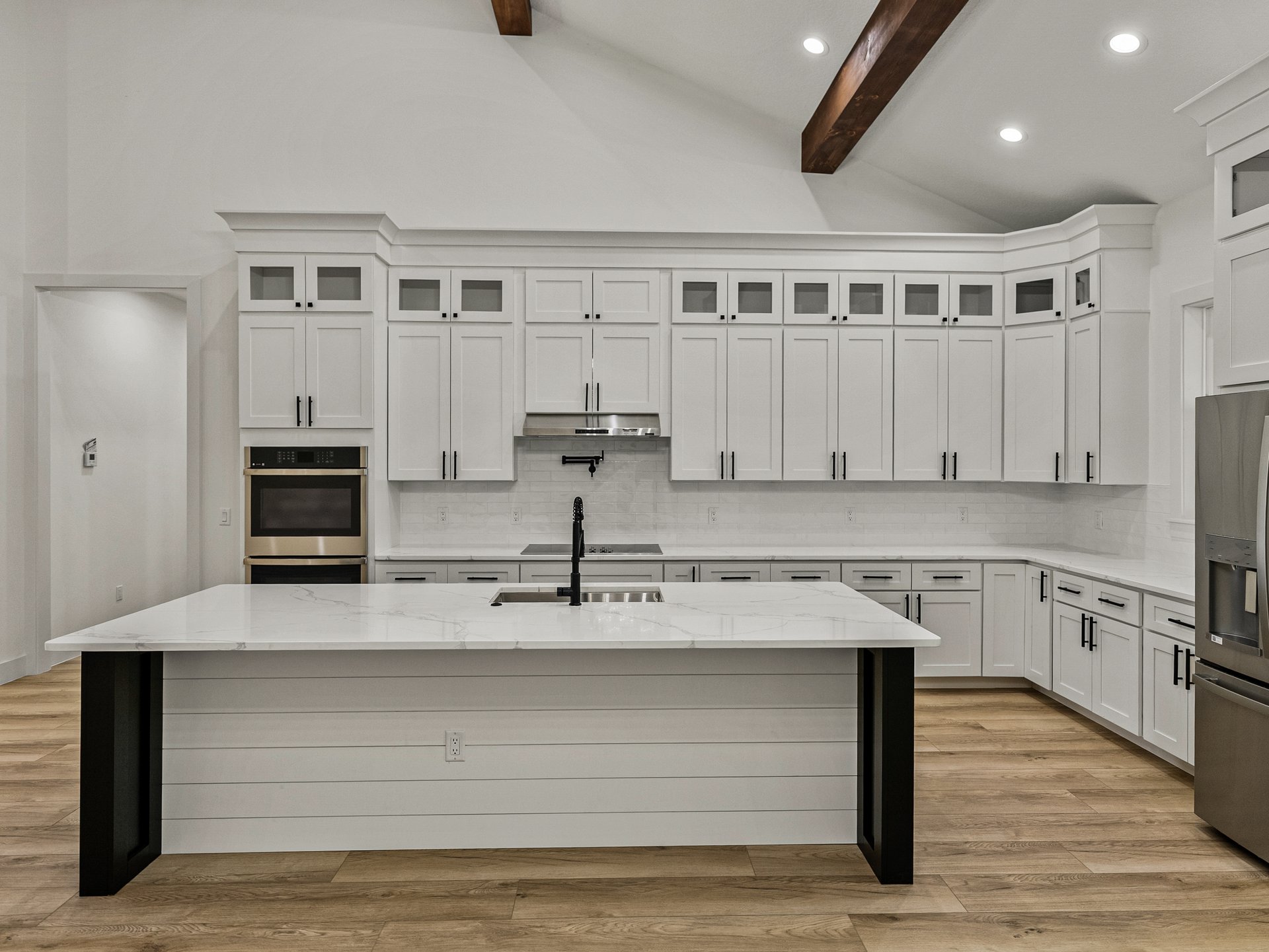 14069 GRANDEUR WAY