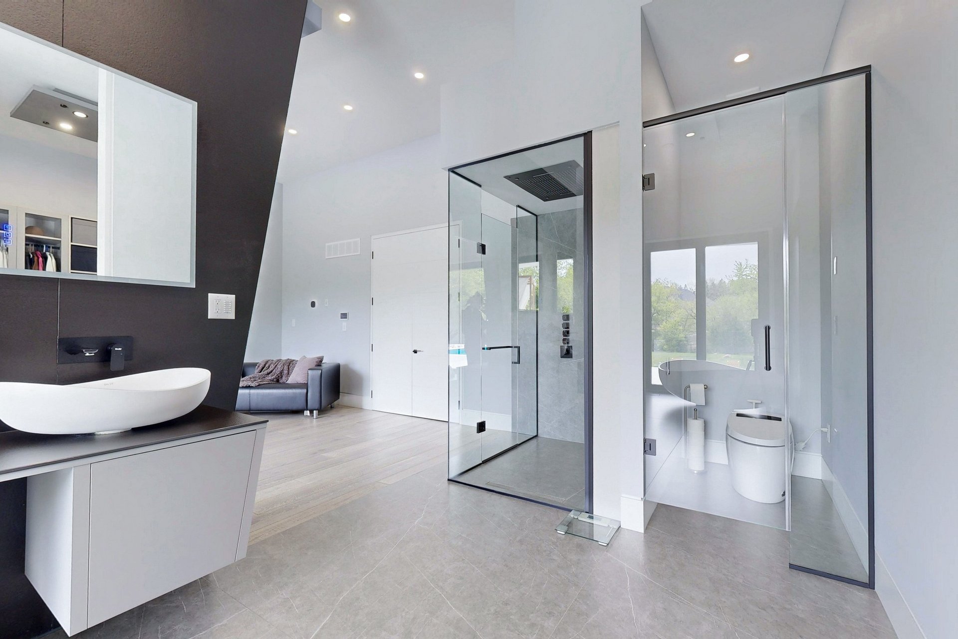 Breathtaking Elegance Throughout