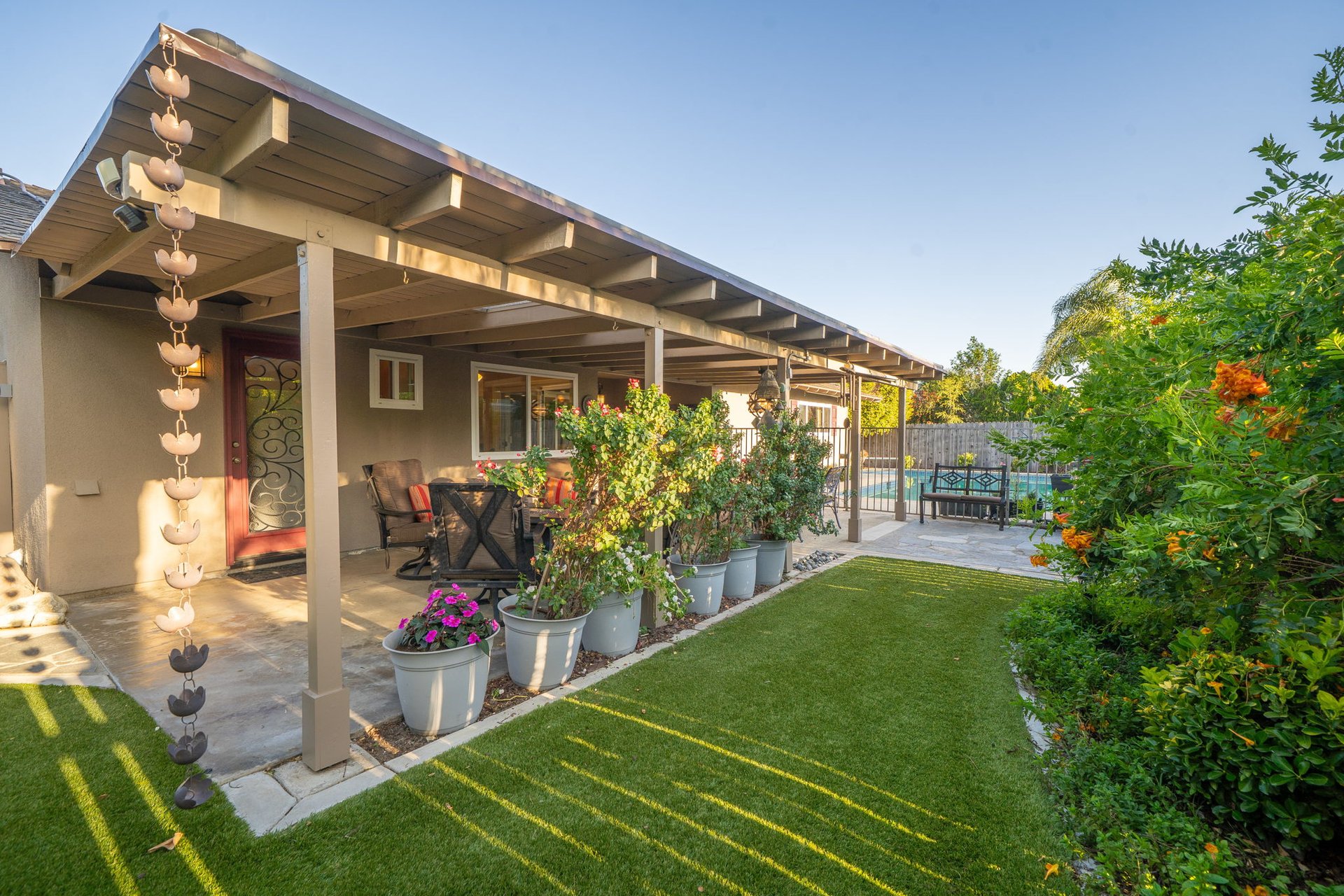 2309 Perry Court