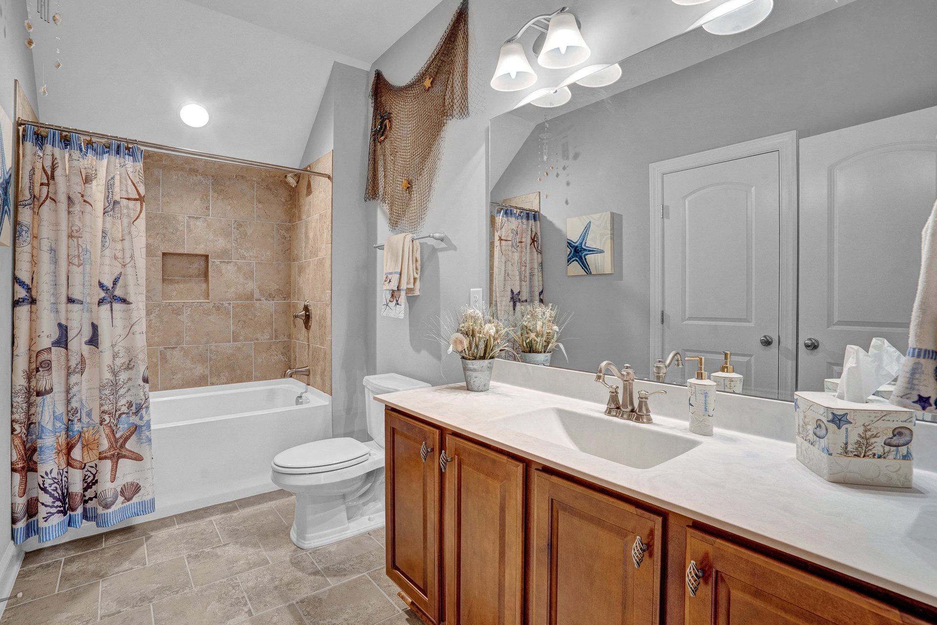 216 Colonial Ridge Drive