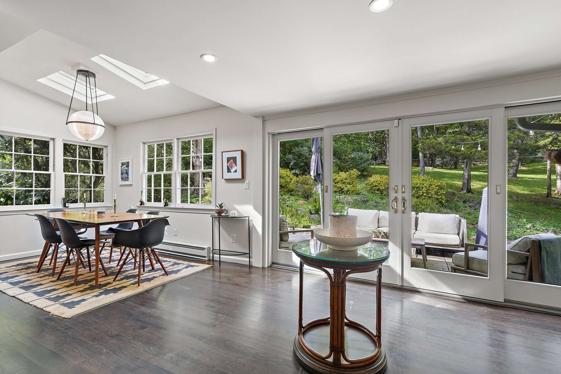 5 Brook Farm Road