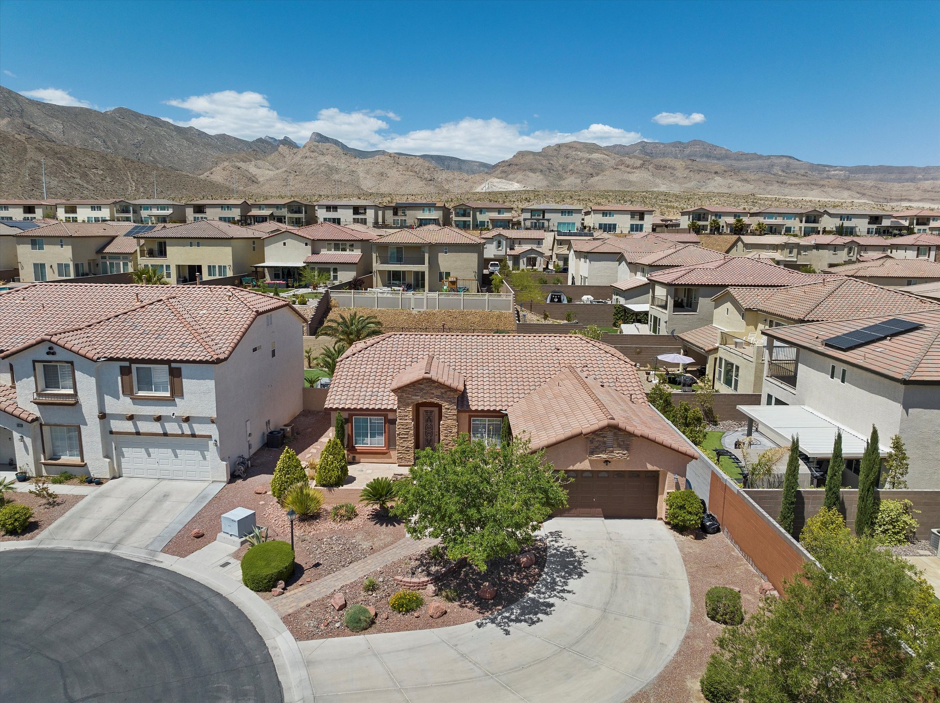 4531 Orange Heights Street