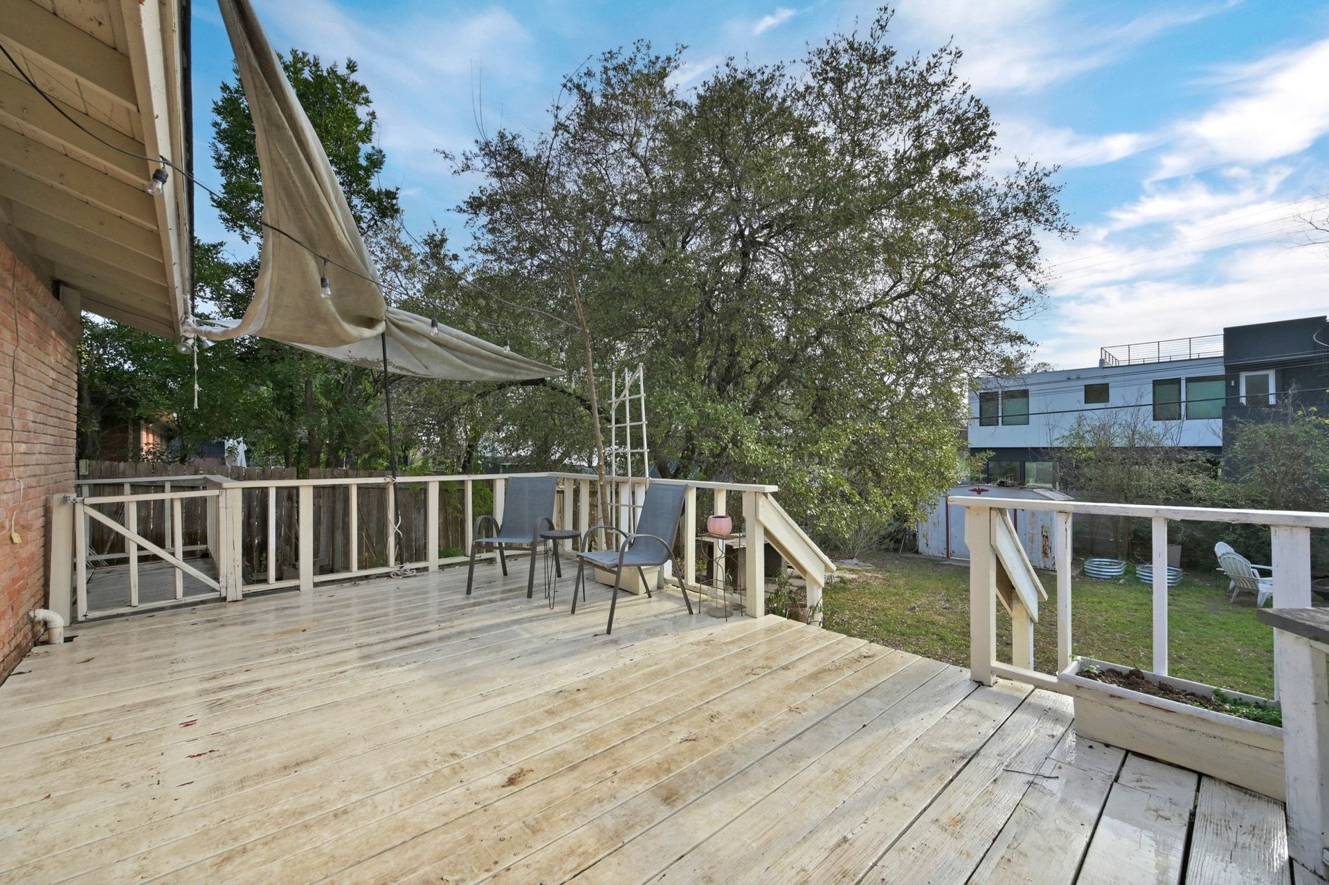 3007 Kinney Avenue