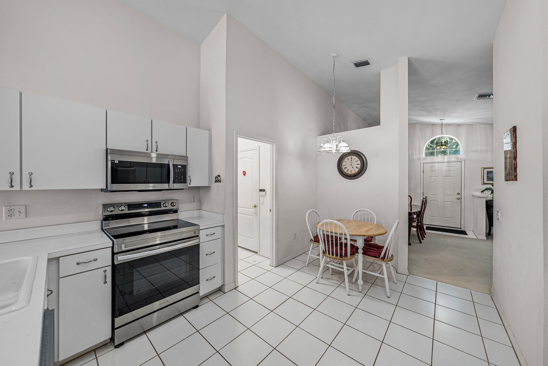 3007 CASTLE ROCK CIR