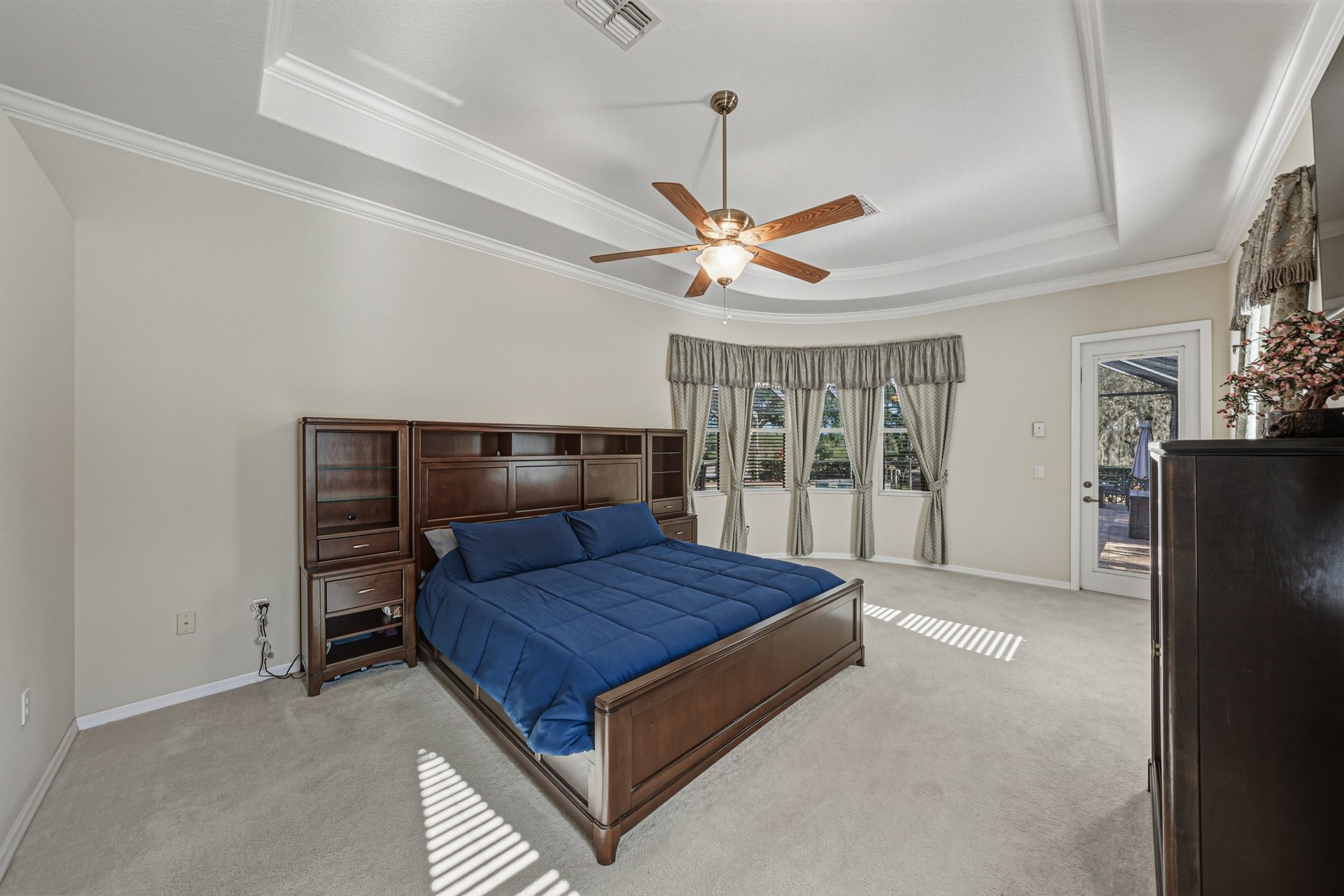 12852 GRAND TRAVERSE DR