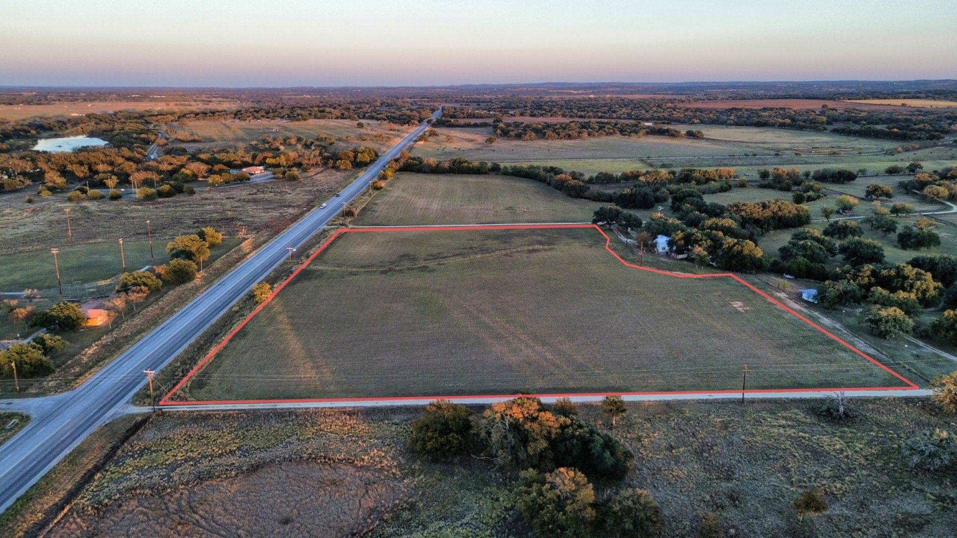 TBD E US HWY 290