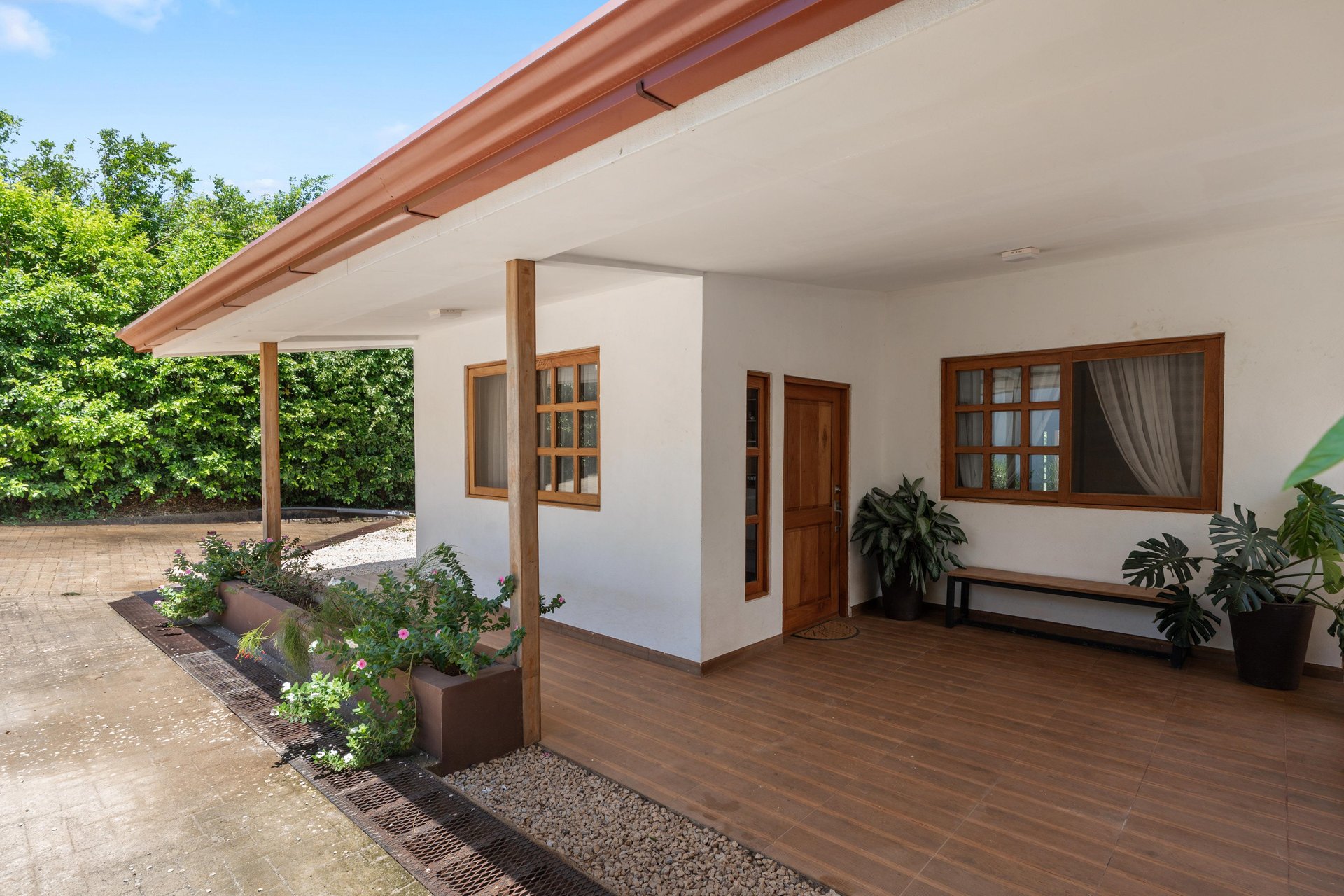 Multi-Home Property | Versatile Estate Near Playa Avellanas