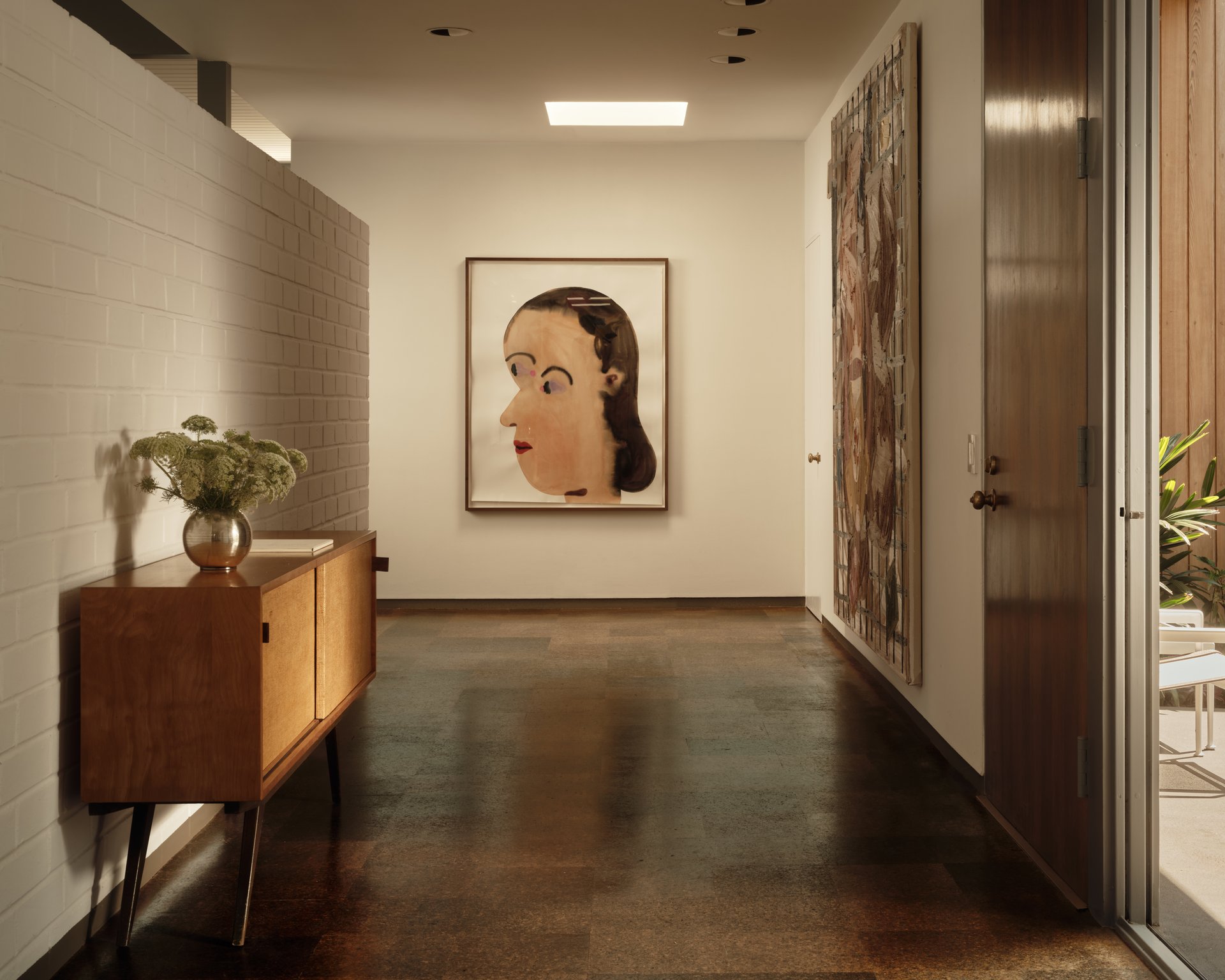 1035 Summit Dr, Beverly Hills 