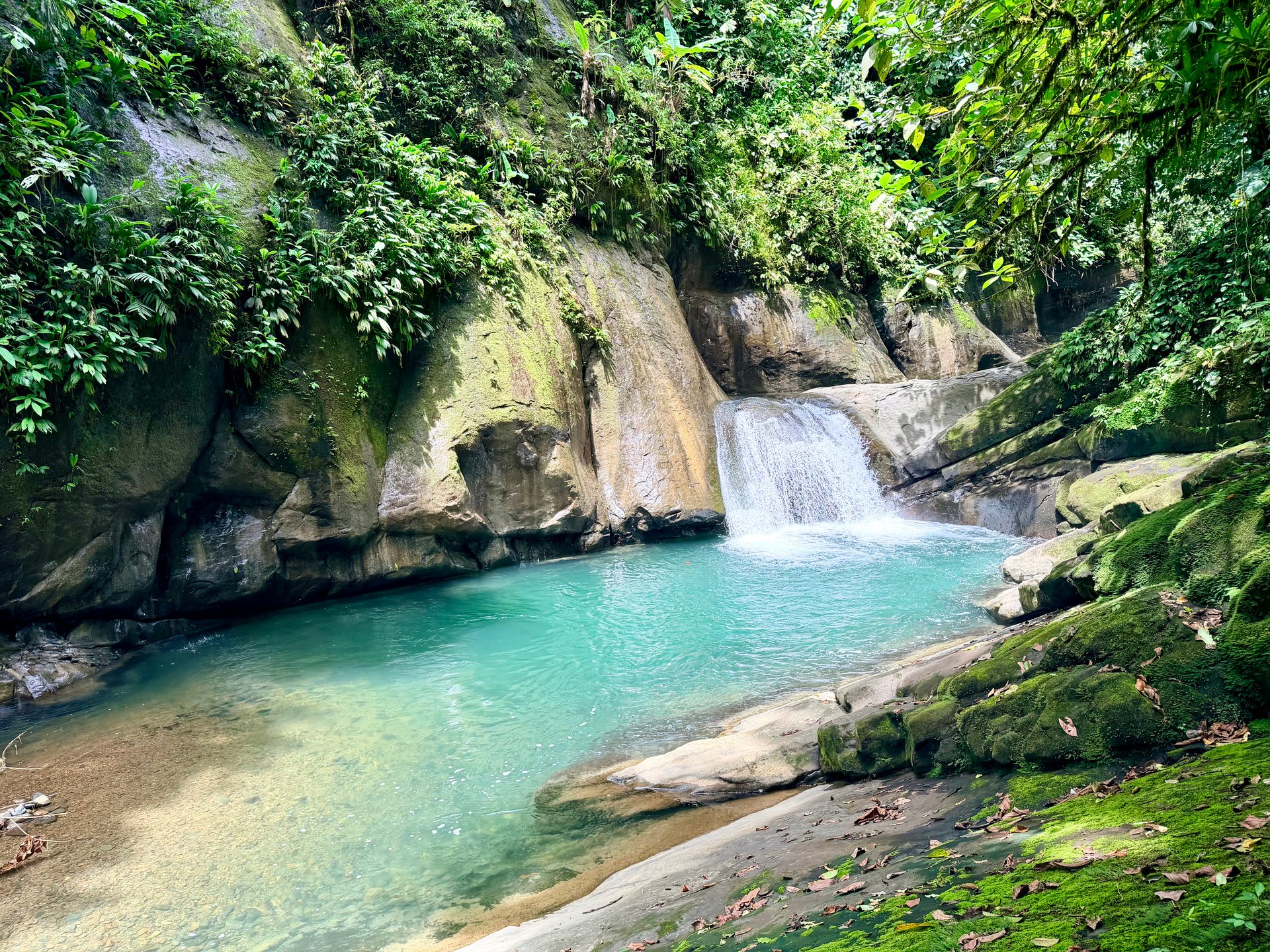 La Unión Road Development – Buildable Lots with River Access in Uvita