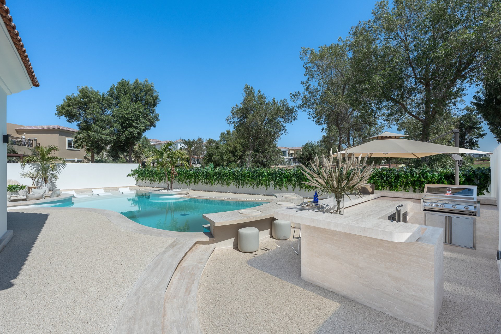 Jumeirah Golf Estate Villa 