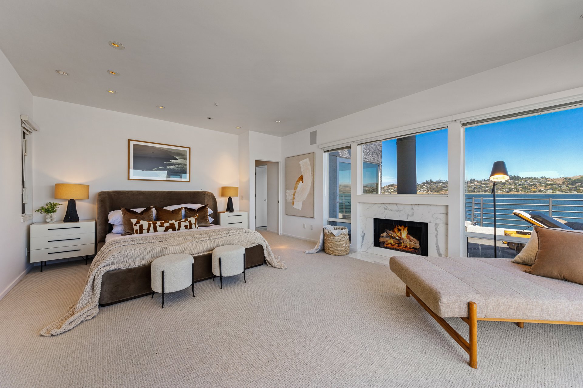 Sweeping Views Across the Bay