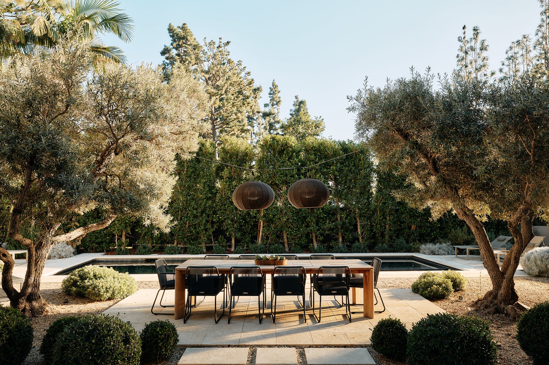 1054 Angelo Dr, Beverly Hills