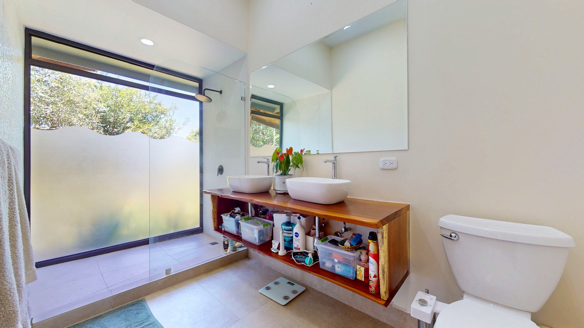 Newly Remodeled 3 Bedroom Gated Home for Sale in Las Brisas, Uvita | Private Modern Jungle Retreat