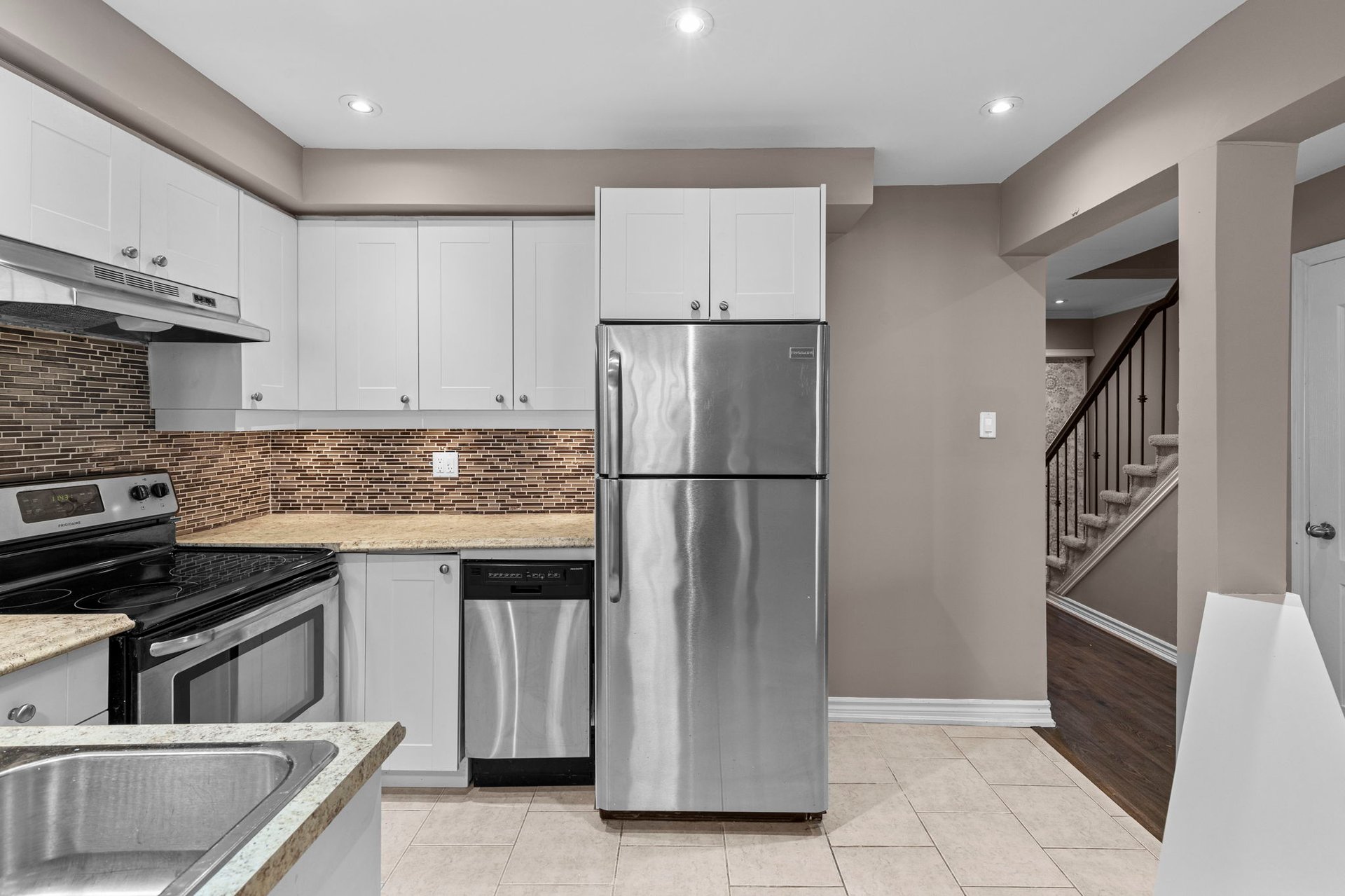 12-12 Lankin Boulevard, Orillia