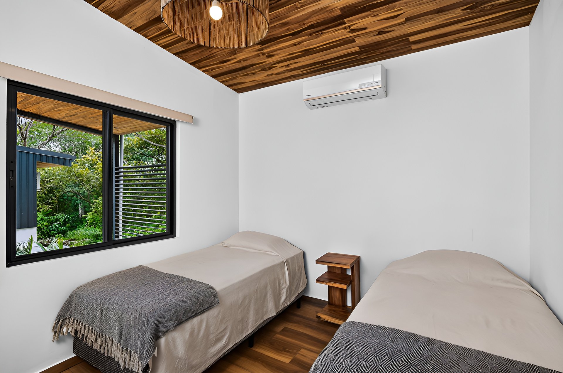 Villa Altamar | Four Private Villas Steps from Playa Langosta