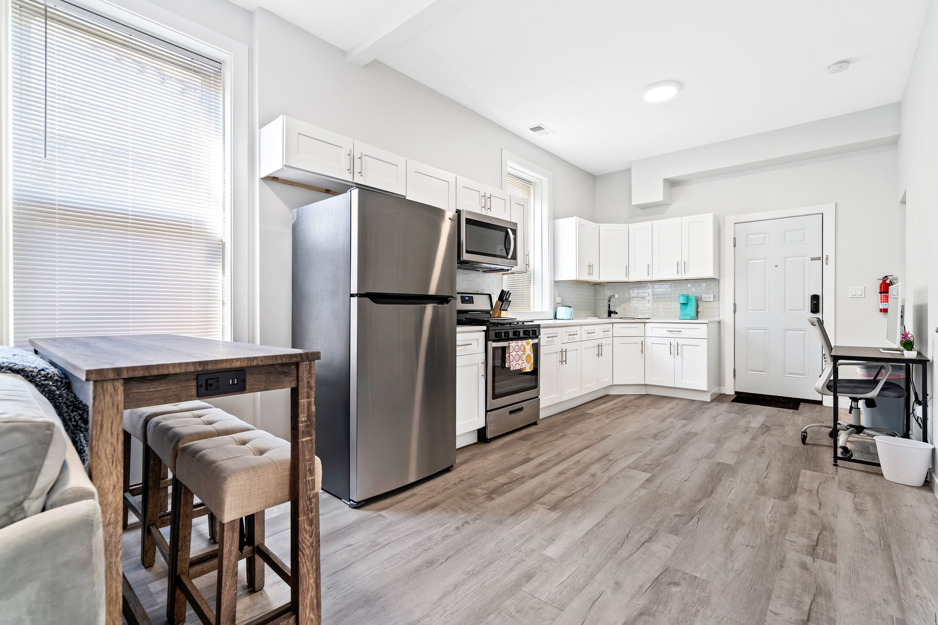 1226 W 31st Pl  Chicago, IL 60608