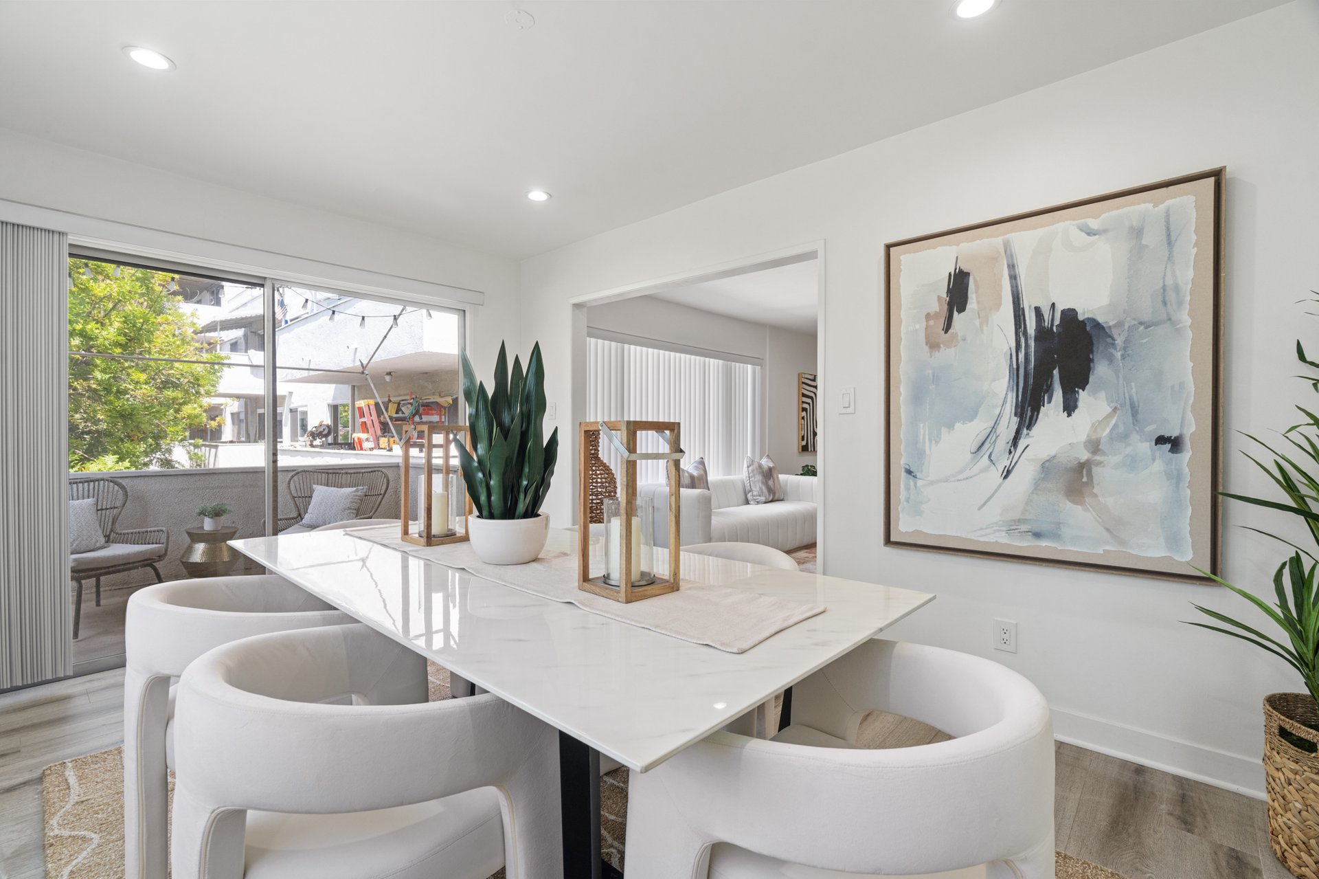 400 S Los Robles Avenue #209