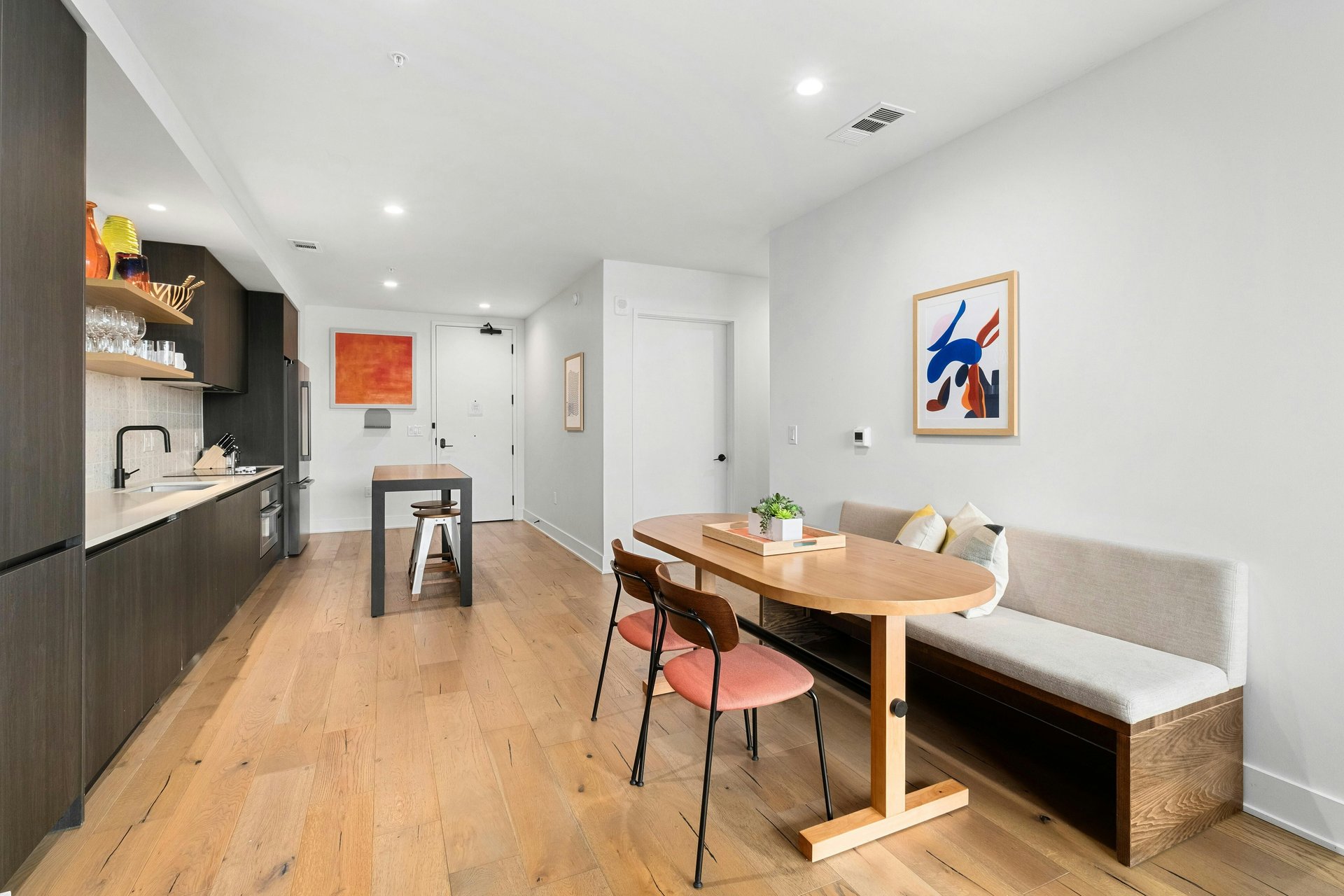 48 East Avenue #1310