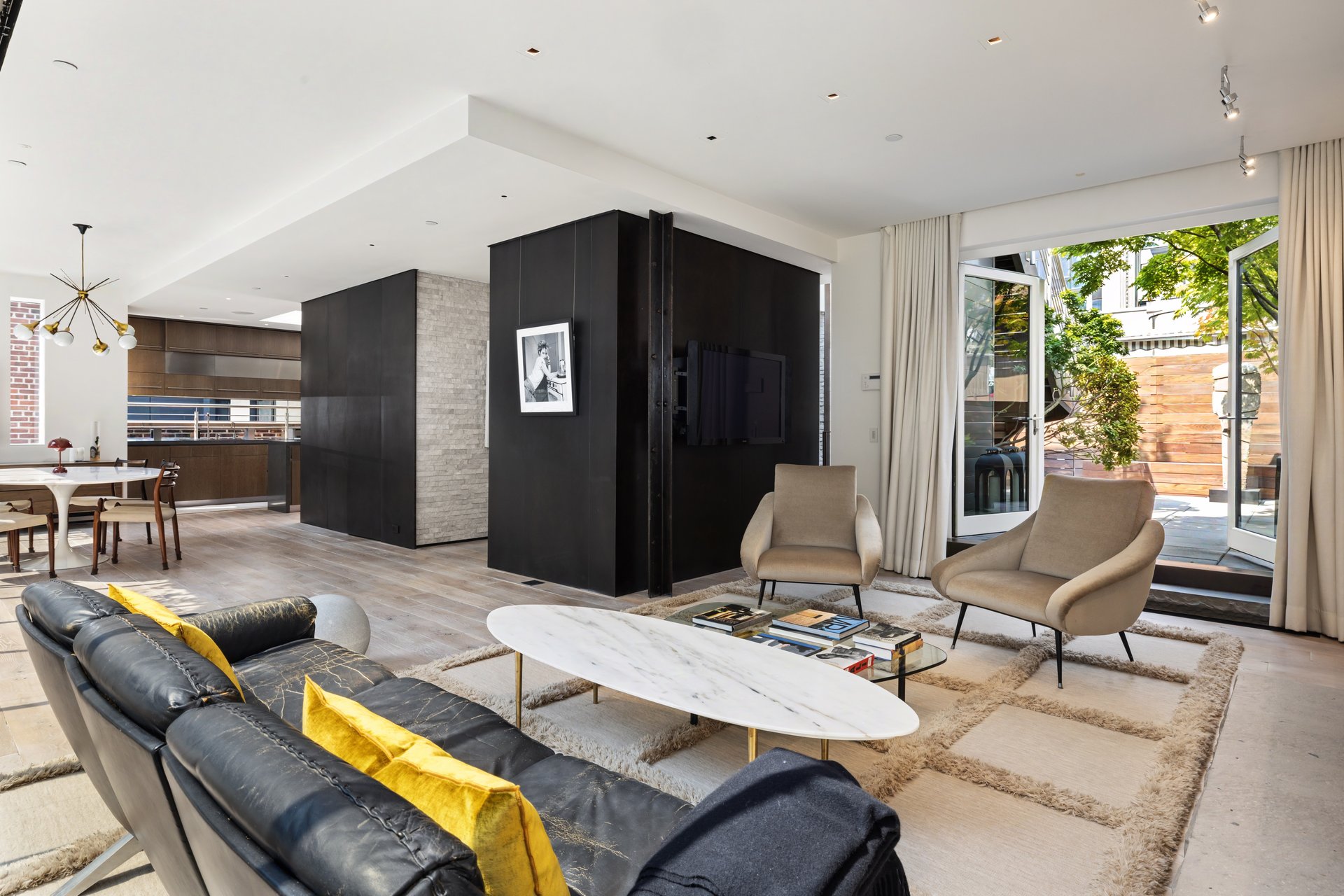 28 West 38th Street, PHW