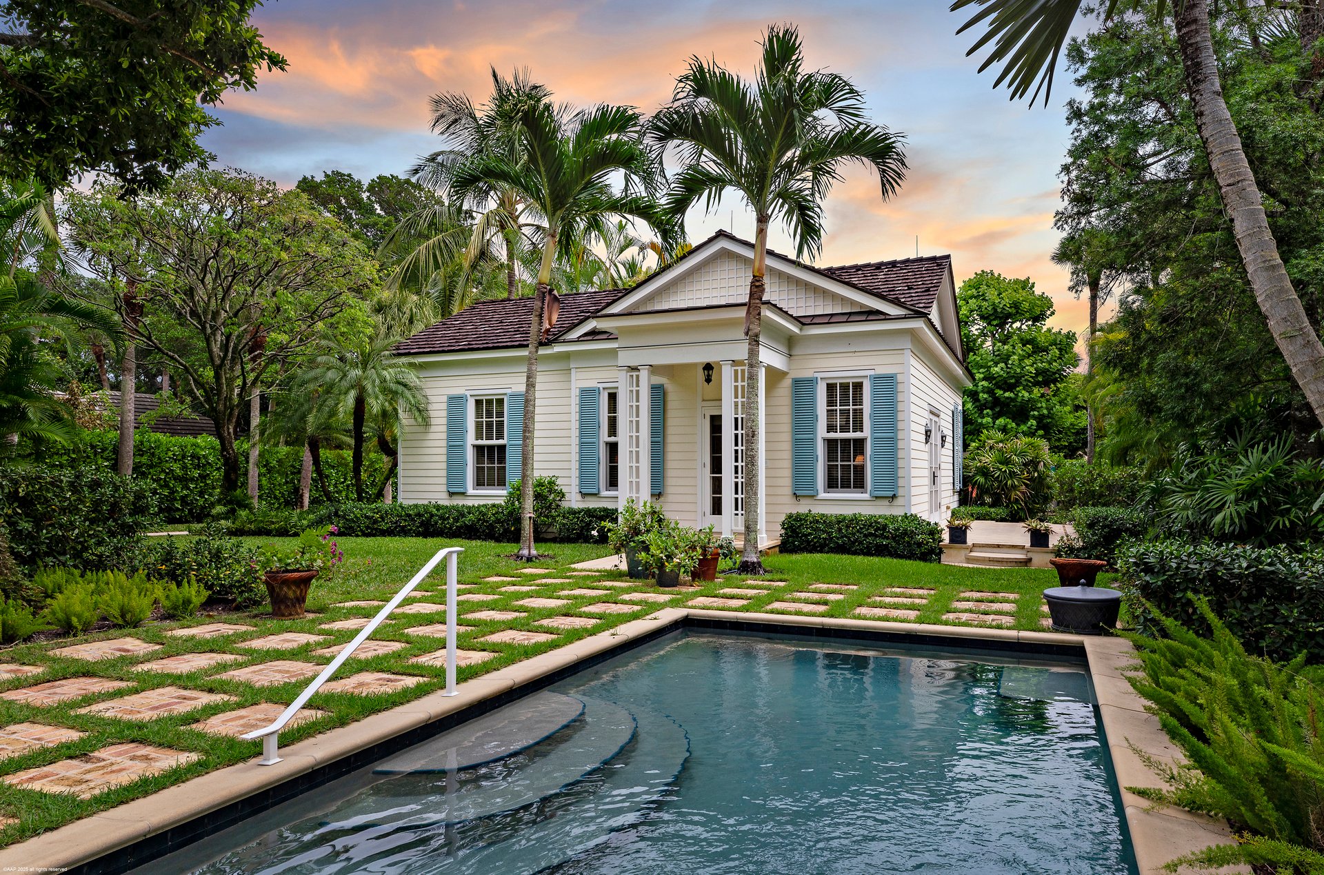 116 Gomez Rd