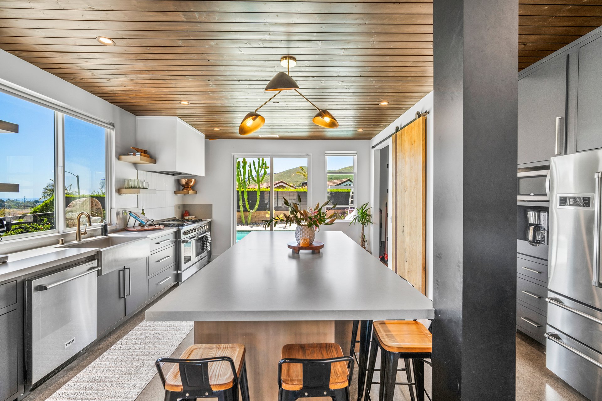 2930 Estancia