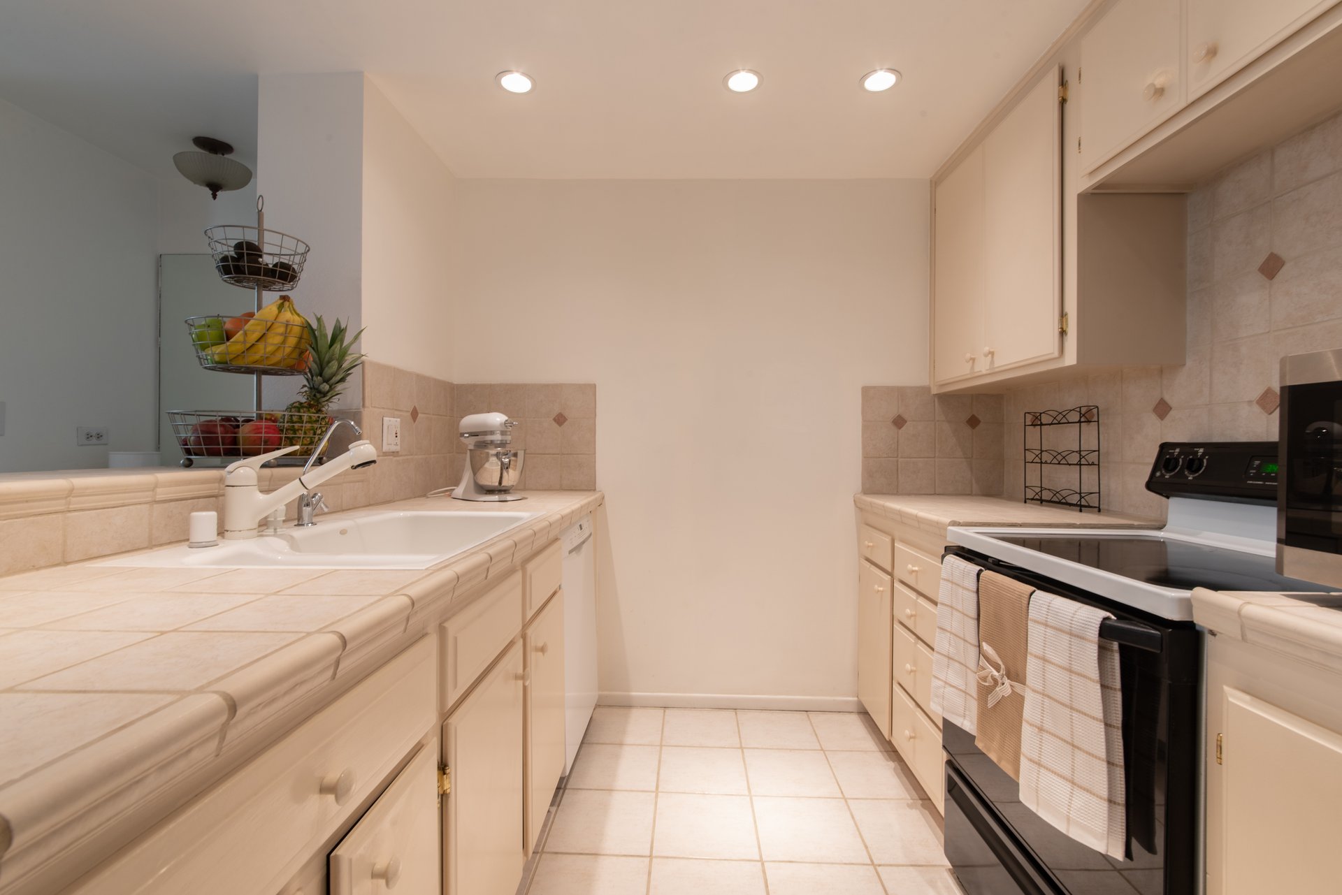 10535 Wilshire Blvd #D12, Westwood