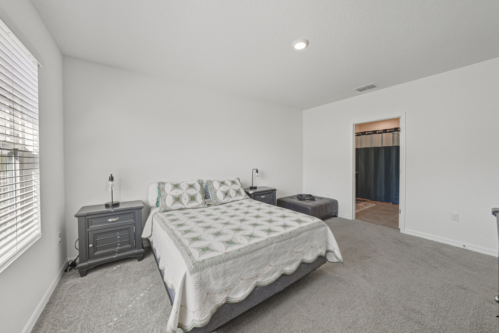 2741 GARDINER LN