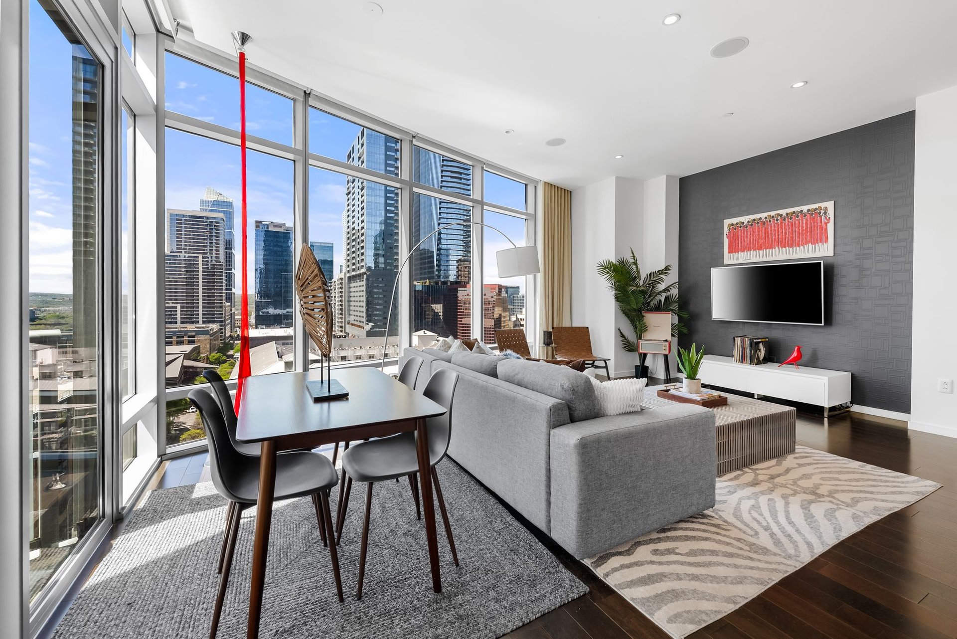 200 Congress Avenue #14C