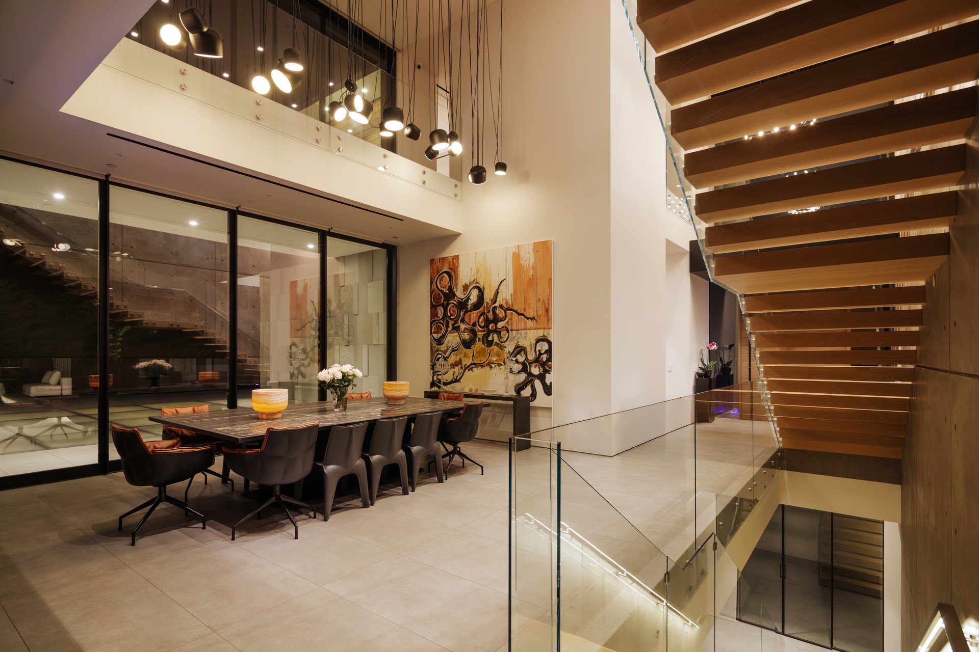 1140 Summit Dr, Beverly Hills