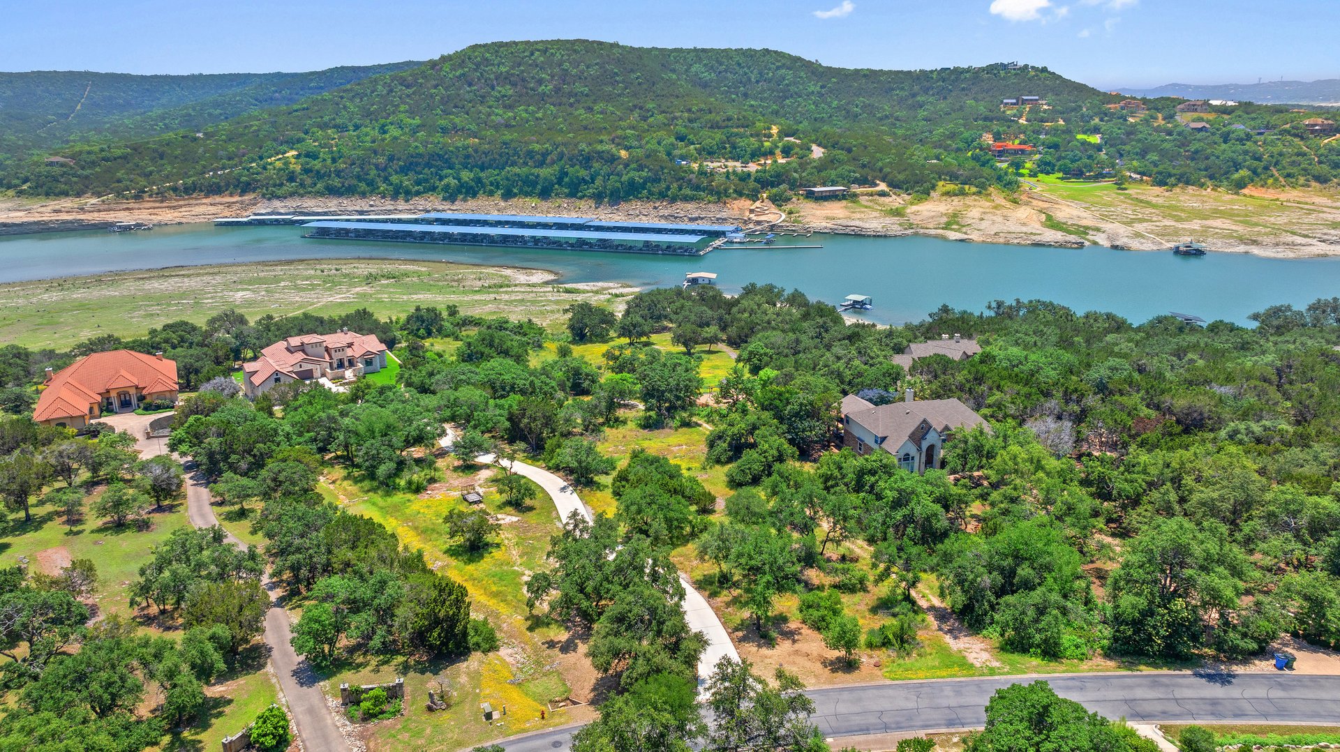 Premium 9.67AC homesite in gated community - Lago Vista