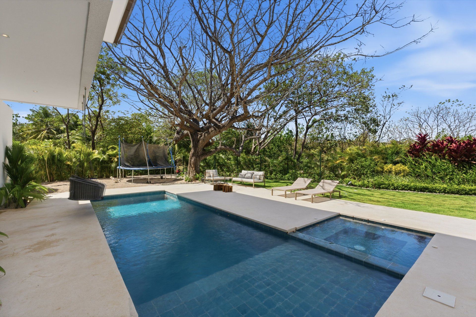 Casa Estrella de Mar | Luxury 5-Bedroom Beachside Home for Sale in Las Golondrinas, Hacienda Pinilla