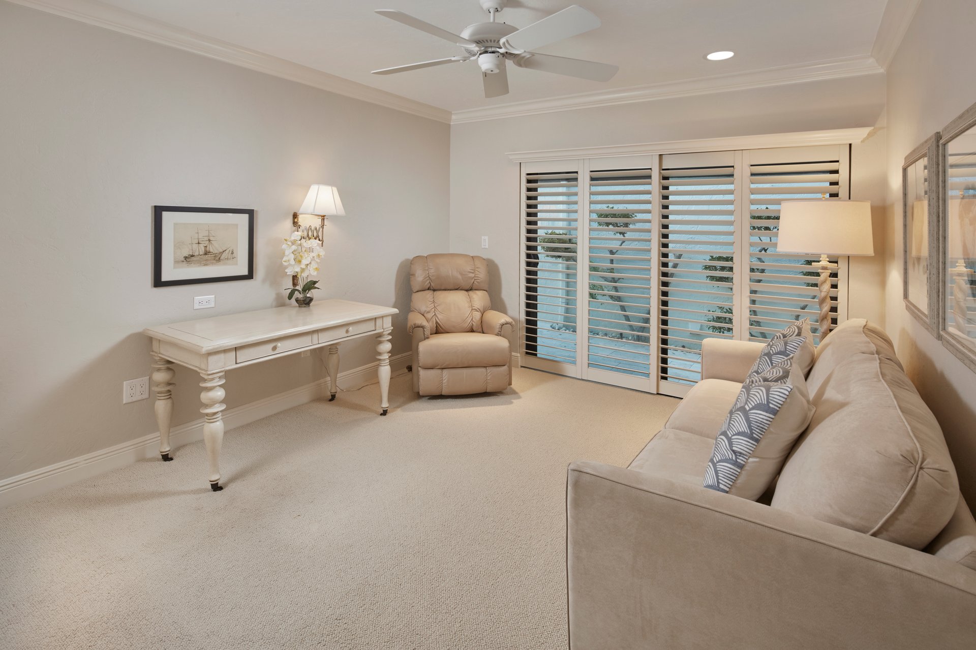 BAY VILLAS