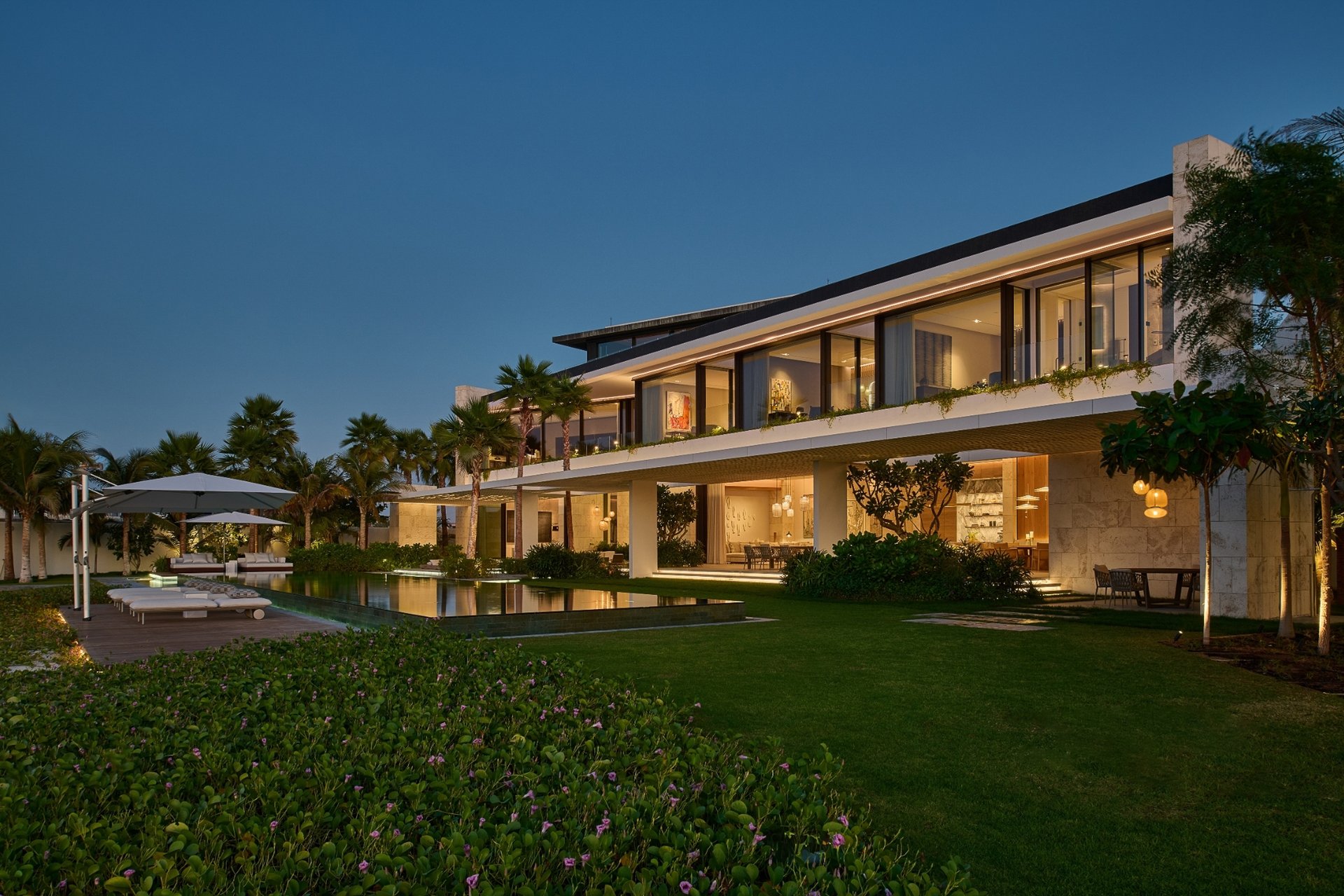 Jumeirah Bay Island Mansion 