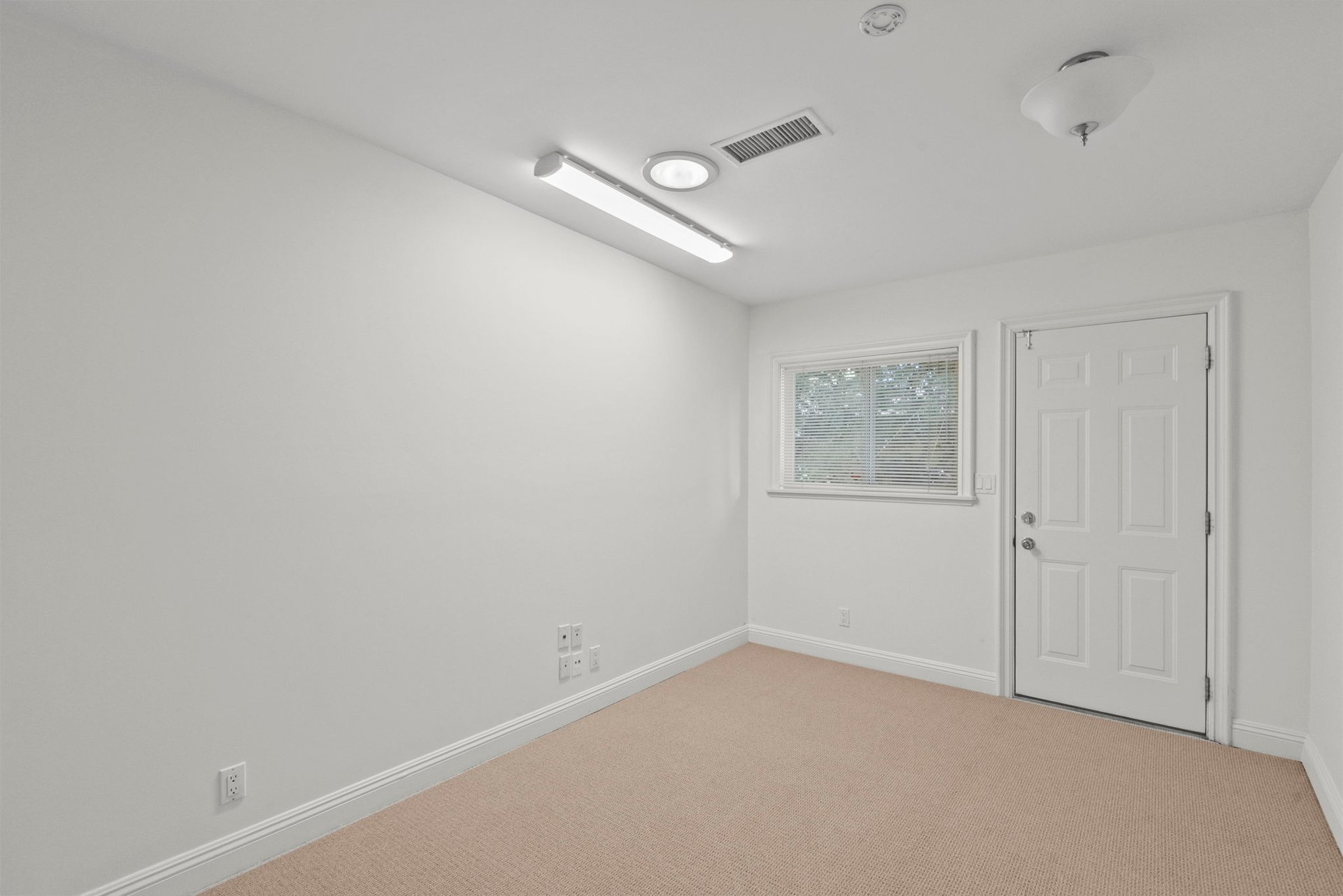 6022 Elba Pl