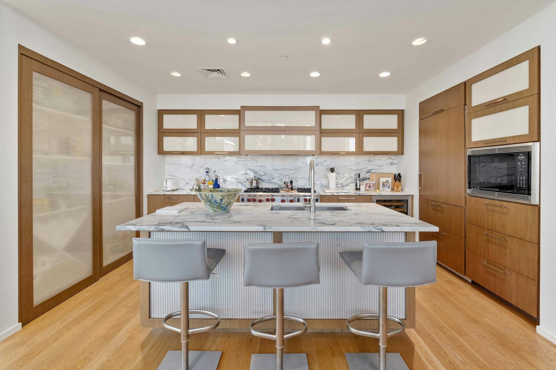 200 Congress Ave #11E